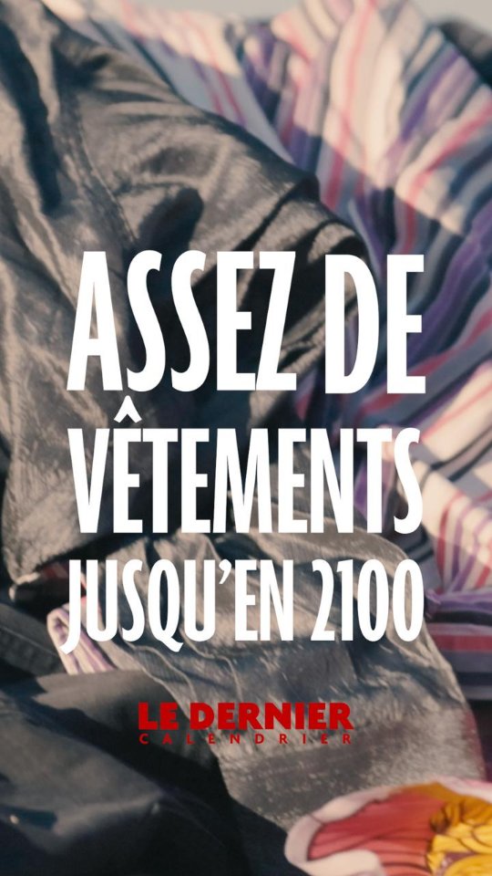 Commandez le Dernier Calendrier sur lederniercalendrier.com et soutenez 12 luttes et 12 associations en un seul acte ✊️
Assez de vêtements jusqu'en 2100.
@cityzencat de chez @fash_rev_france nous explique la frénésie morbide de la fast fashion qui inonde le marché de la seconde main, de vêtements de mauvaise qualité et nous invite à nous questionner sur notre rapport à la mode et à ce qui nous habille.
Retrouvez l’interview intégrale dans le Dernier Documentaire qui dévoile les coulisses du projet (en libre accès sur YouTube)
🎥 par @victor.janjic & @manonsima