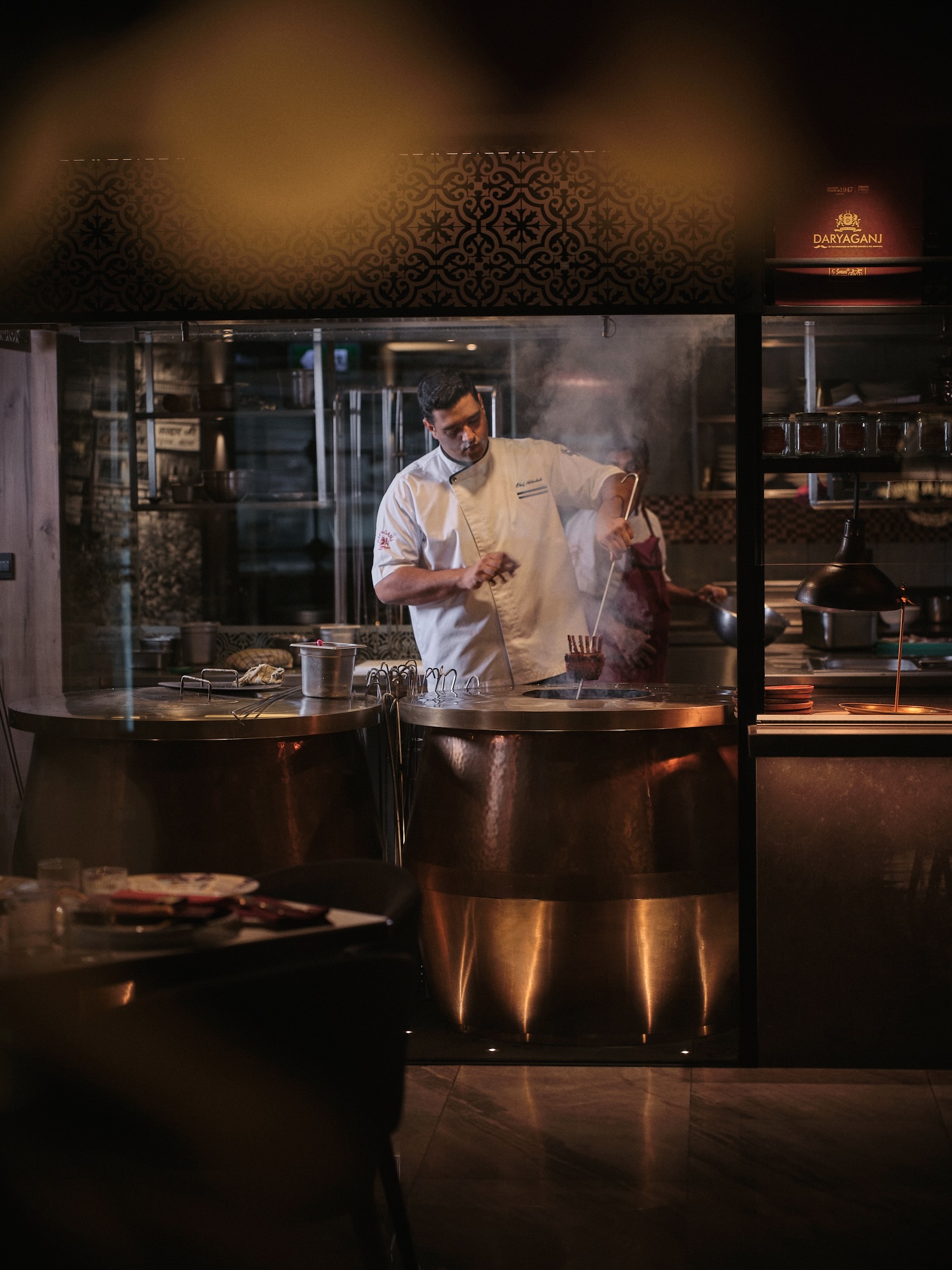 In the heart of our kitchen, tradition burns bright.
Each dish begins here — over the open flames, guided by instinct, patience, and a respect for time-honored craft.
📍 Now open at Park Plaza Hotel, Sukhumvit Soi 18
📞 Call: 026587077
#DaryaganjBangkok #BehindTheScenes
#TandooriCraftsmanship #IndianFineDining
#FromDelhiToBangkok #FireAndFlavor #KitchenStories
#NorthIndianCuisine #DaryaganjLegacy #BangkokRestaurants