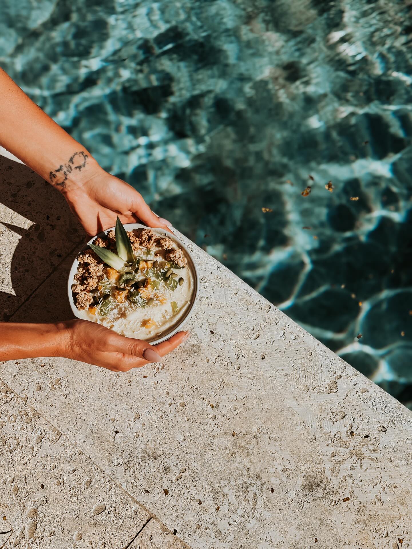 Un brin de bonheur pour les papilles 🥂🍴🤍