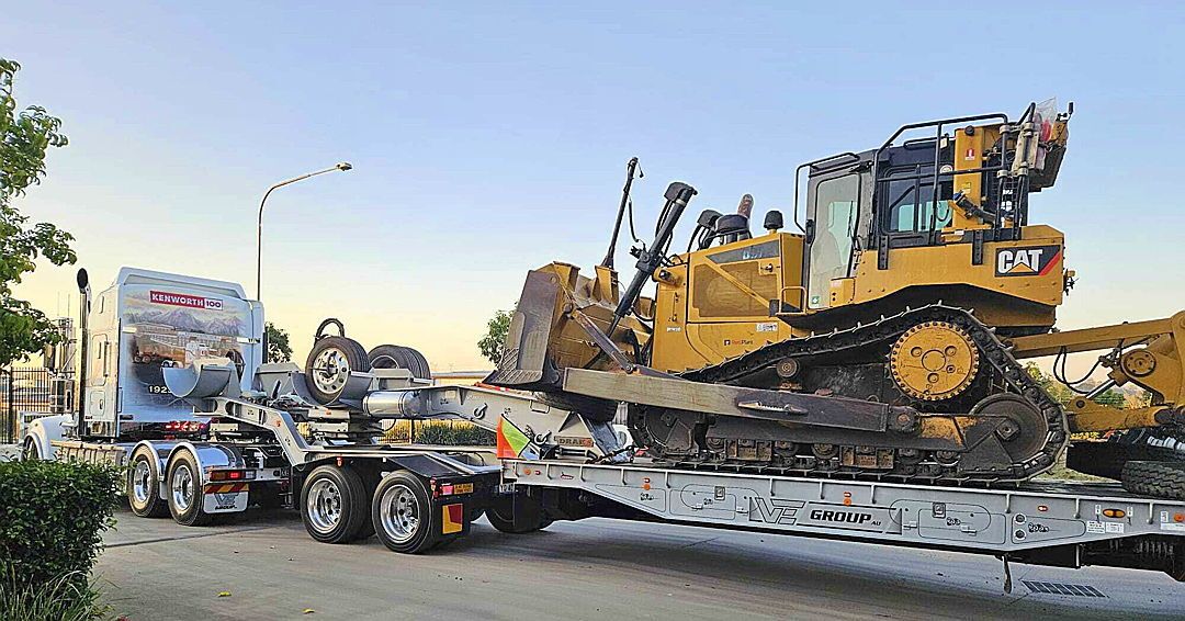 Nothing says “job’s about to move” like a D6T heading out the gate.
Call now for competitive rates, service we are proud of and gear we back 100%...
#RediPlant #DozerHire #CATD6 #PlantHireQLD #EarthmovingGear #CivilContractorsQLD