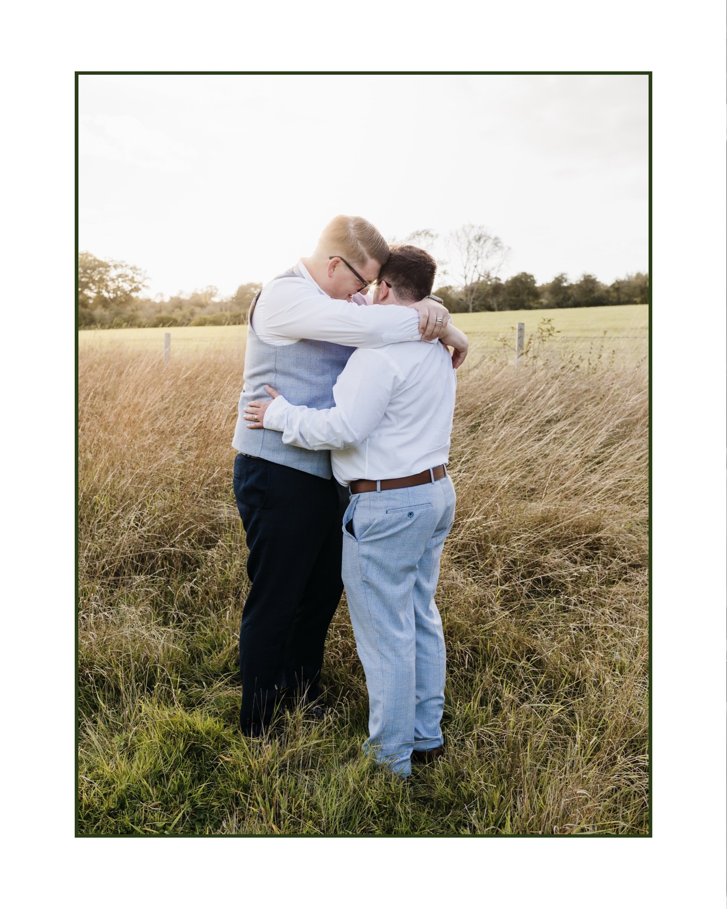 I had every intention of sharing more work recently, I even became a sponsor for #adventweddingchallenge2025 with āØvisions⨠of playing along myself, to free myself up from posting for the algorithm and to remind myself that this is ART. But alas, creative block hit and Iāve missed 9 days of the advent challenge. This week, the great Martin Parr left this earth, and honestly I couldnāt be more heartbroken. One of the true documentary photographers, a master of anticipation and with a humble response to his success. I reflected on Martinās ārules for emerging photographersā, which goes as follows⦠ālook & learn from other photographersā (see final slide for all 10)~ something Iāve always done within my creative practise and business structure & yet so frequently find myself not sharing my own work as openly as I view others. I lesson a learnt early in my creative journey is that youāre not trying to reinvent the wheel, inspiration comes from all around and ācompetitionā doesnāt really exist in this field (unless youāre caught in the capitalist trap and does art really exist there?)
š SO, day 10 of the #adventweddingchallenge2025 ~ INCLUSIVITY. All love. Always. Inclusivity is one of my key values as a person and within my business. Inclusivity stretches far and wide. Inclusivity goes beyond timely icky marketing strategies, it means wholeheartedly considering different needs, physically and mentally. When you book me, nothing is assumed. To my LGBTQIA+ couples: your love is valid, powerful, and beautiful. Iām here to celebrate you in your way and to build spaces where you feel safe, supported, and free to be yourselves. My goal is to help create spaces where you feel safe, seen, and fully comfortable, exactly as you are. Whether thatās celebrating loudly & breaking patriarchal traditions, or quietly with your chosen family. You are safe here
J+W celebrated their marriage in September, come rain & shine. Iāve known them for over 10 years (?!) when we all worked at M&S together, & honestly weāve ALL been rooting for them to tie the knot. Well, in September they finally did, dogs and pups in towš„
Venue: @broomeparkhotel
Photographer: @emilyroseparrisphotography