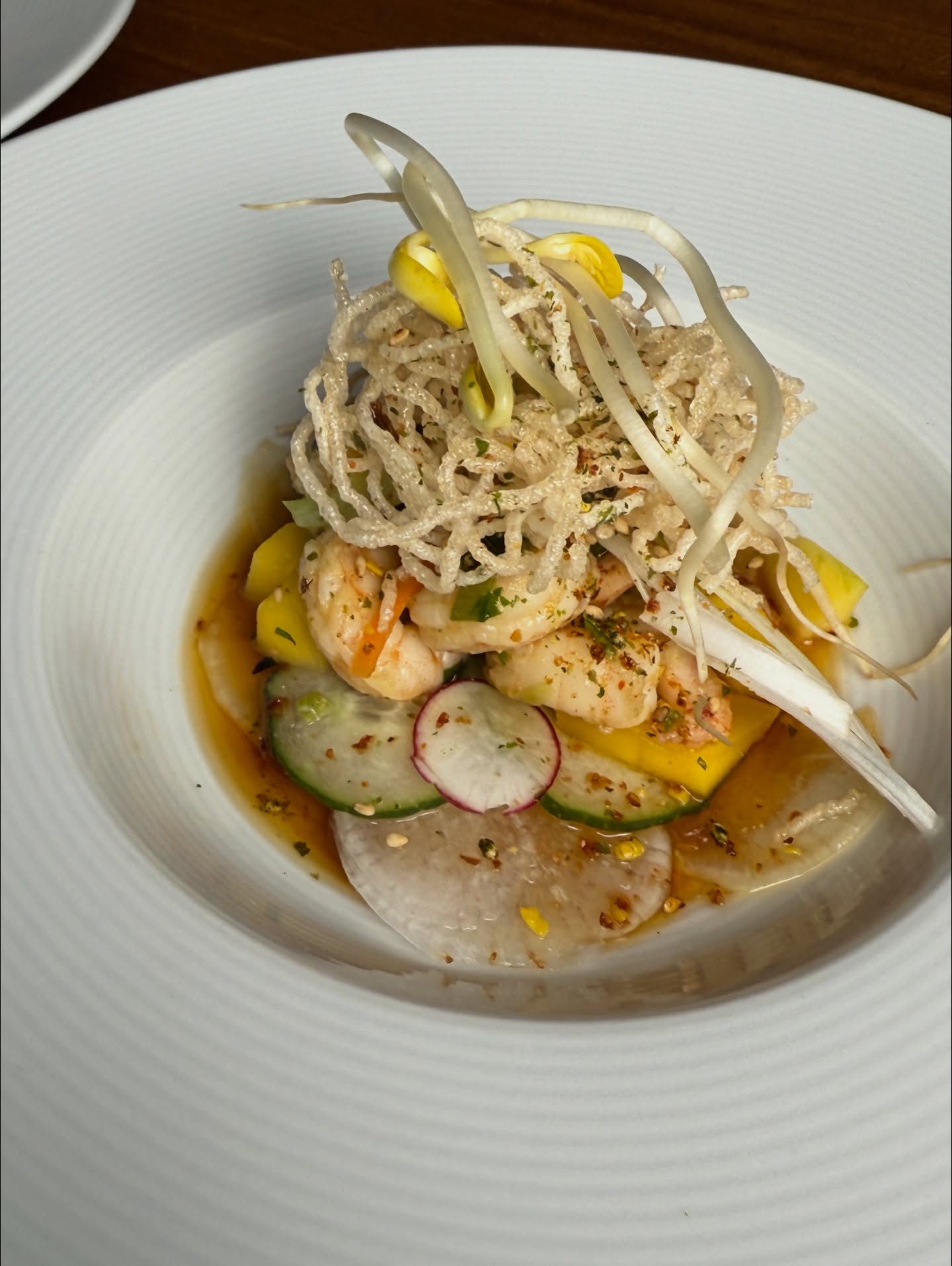 A delicious menu for our last @tauruswines feast of the year. Our menu featured a Japanese inspired grilled prawn starter with fried noodles, mooli and ponzu sauce. A wonderful evening of beautiful wine @stefanthesommelier_ms
#surrreyhills #surreyevents #guildfordevents #tandemcatering #winetastings