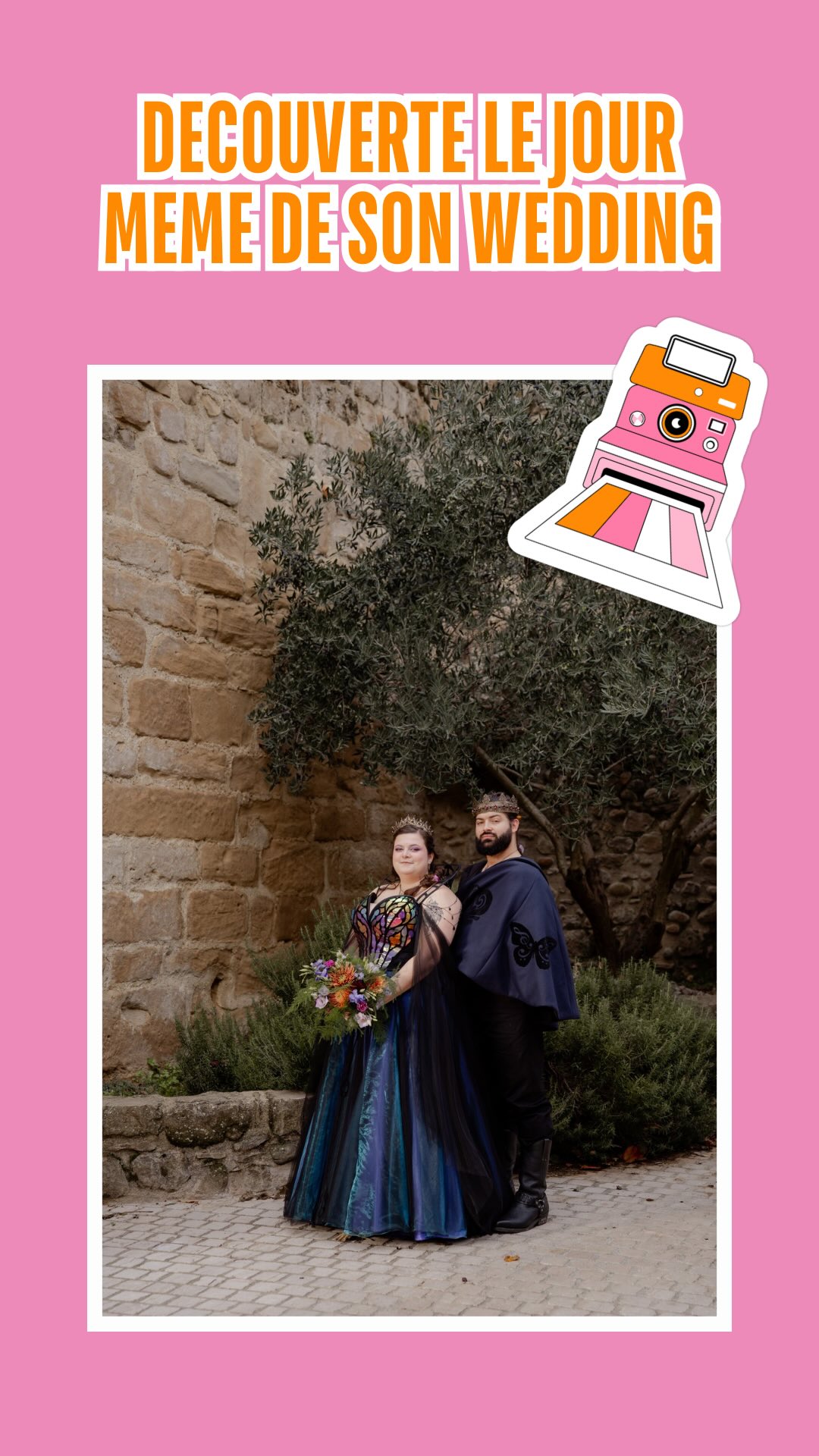 CONTEXTE : 2ème jour du mariage, j’ai profité de ma soirée à l’hôtel pour déjà découvrir les photos.
Juste avant de partir, de les laisser profiter de leur dernière soirée de mariage, je leur ai fait découvrir ces quelques photos de dingooooss ! 🔥
À ton avis ? Comment elle a réagit ? 😱