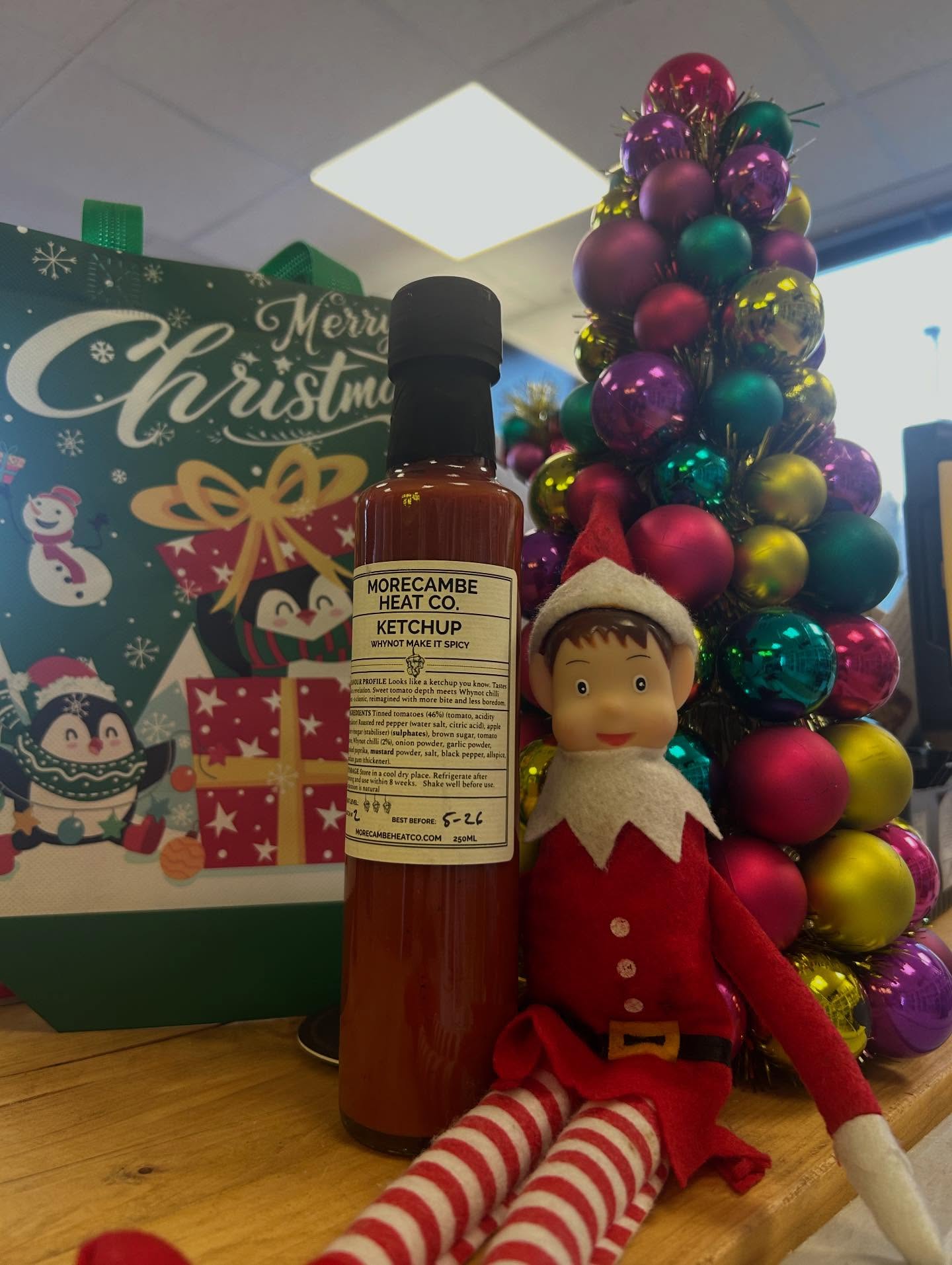 🍅🔥 Elf Review! 🔥🍅
Tonight’s mission? A saucy one. I got my hands on @morecambe_heat_co Ketchup — and WOW!!
The chilli depth hits like a sleigh speeding downhill… spicy, bold, and absolutely not for faint-tongued. 😳🔥
It’s got a kick, it’s got character, and best of all — it’s local!
The perfect condiment to liven up your evening meal… or to wake up any sleepy elves hiding in the cupboard.
Now if you’ll excuse me, I need a glass of milk. 🥛😂