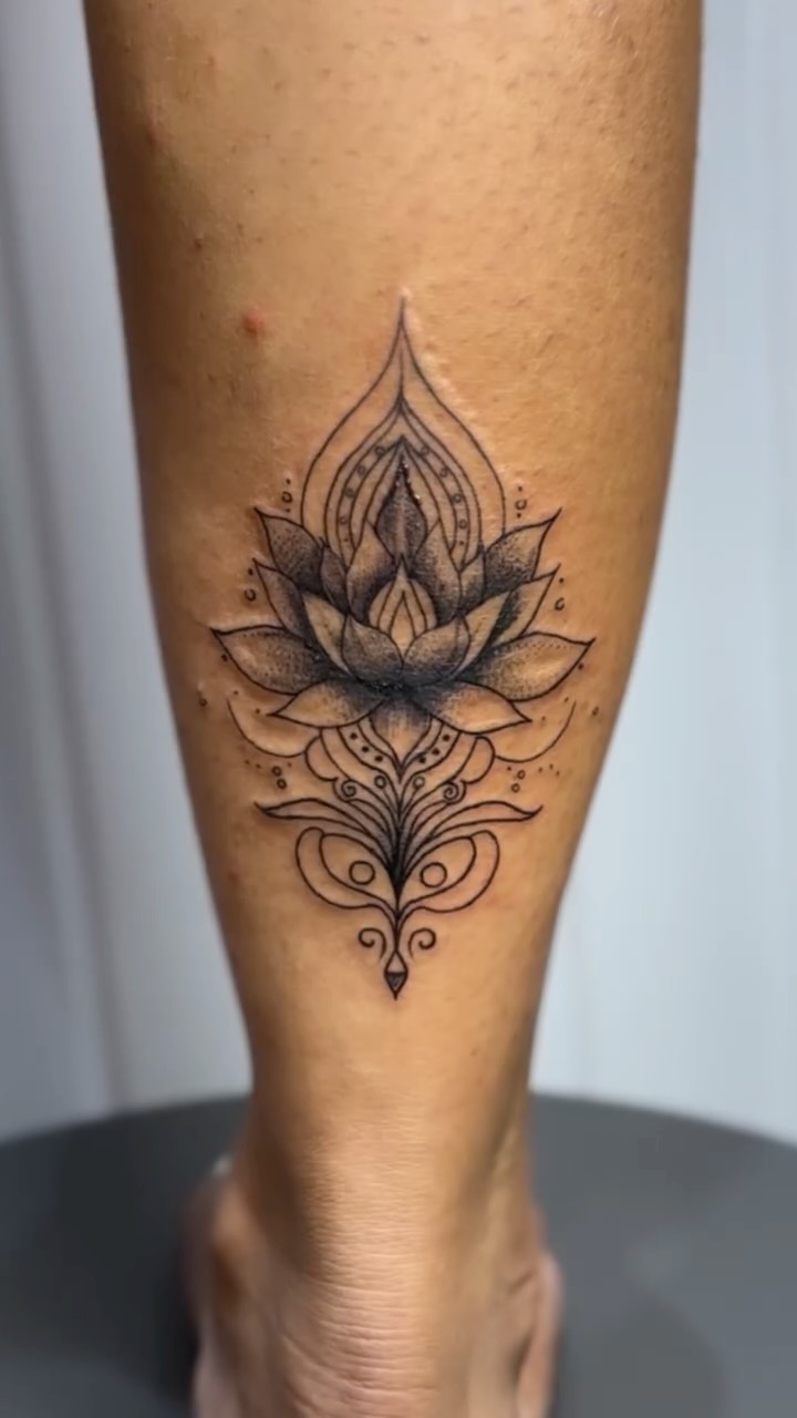 Mandala Lotus tattoo 🌸
Custom design, clean fine-line work — crafted at La Nina Tattoos, Ahmedabad.
#mandala #tattoo #laninatattoos