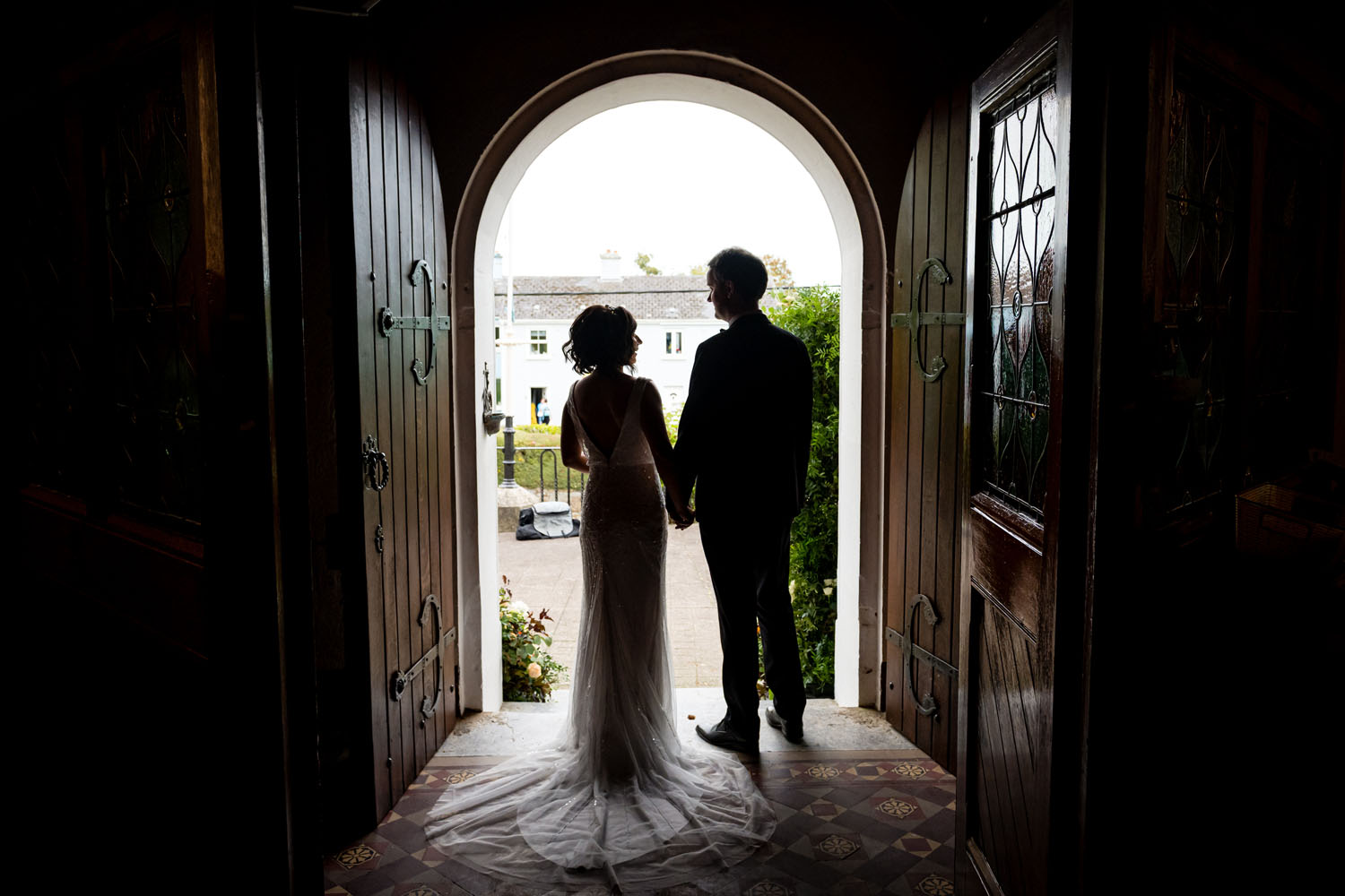 Emma and Shane had their wedding ceremony at the end of September in Belgooley Church in Cork.
I began the day in Acton’s Hotel in Kinsale with Shane + his groomsmen and then headed to Emma’s house near the church for bridal prep and family photographs.
After the ceremony, we stopped at Emma and Shane’s favourite pub, Sam’s Bar in Kinsale town for some photographs and refreshments before arriving again at Acton’s for the drinks reception and the outdoor speeches.
It was a beautifully relaxed day and Emma emailed me later to say…”
(The photographs) look stunning, you really ticked all the boxes and we're delighted with how they turned out. Thanks again for the ones you sent on after the wedding they were brilliant to have and be able to show people.”
Make up by @caoimhebhmua
Hair by @bridal_artist_d_laureckis
Florist @florista.ie
Dress from @thewhiteivybridalboutique
Hotel @actonshotelkinsale
#corkweddingphotographer
#kerryweddingphotographer
#corkweddingphotographers
#irishweddingphotographer
#corkweddings
#corkbride
#irishbride
#weddingphotographerireland
#bridetobe2027
#realbrides
#newlyweds
#irishbrideandgroom
#clonakiltysoul