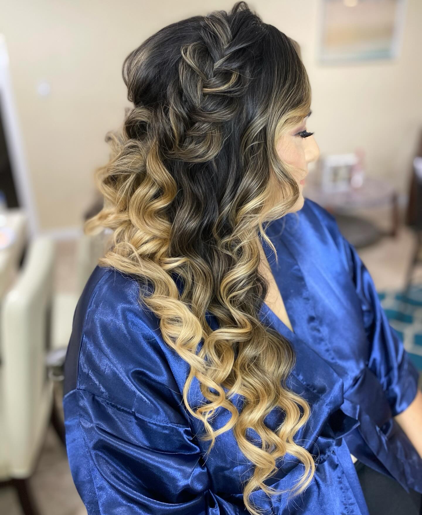 The braid.
The color.
The length.
EVERYTHING was giving ✨
I still loved this hair even years later. 💕
#tampahairstylist #floridahairstylist #tampasalon