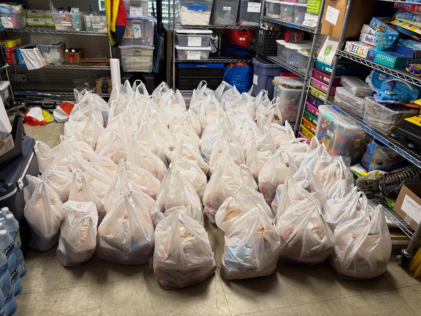 Thanks to the generosity of our church partners and some individual donors, we’ve been able to send food home with the OCC kids throughout the month of November. Special thanks to @theactionchurch @wildfireapopka @forestlakechurch @citybeautifulch and @journeyorl
You are truly making a difference in the community, and we are incredibly grateful!
