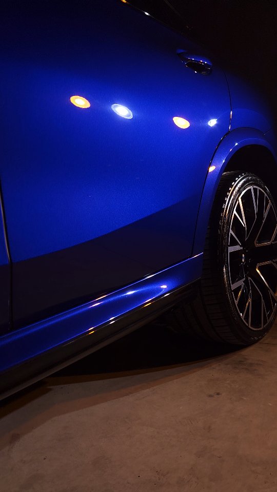 Beat up paint ⏩️ perfection. One step at a time
2023 BMW X6M victim of brush automatic carwashes. When i say don't use them I'm mean it. The proof is right here why. Damage can happen quickly and takes time and patience to correct
2000-3000 grit scuff and buff to get this High-solids bmw clear crisp again.
#paintcorrection #paintcorrectionspecialists #detailing #bmw #x6m #bmwx6m #x6 #ocean #wetsanding #fergus #elora #kitchener #waterloo #guelph #orangeville #Caledon #arthurontario #mountforest #wellingtoncounty #toronto #Oakville #milton