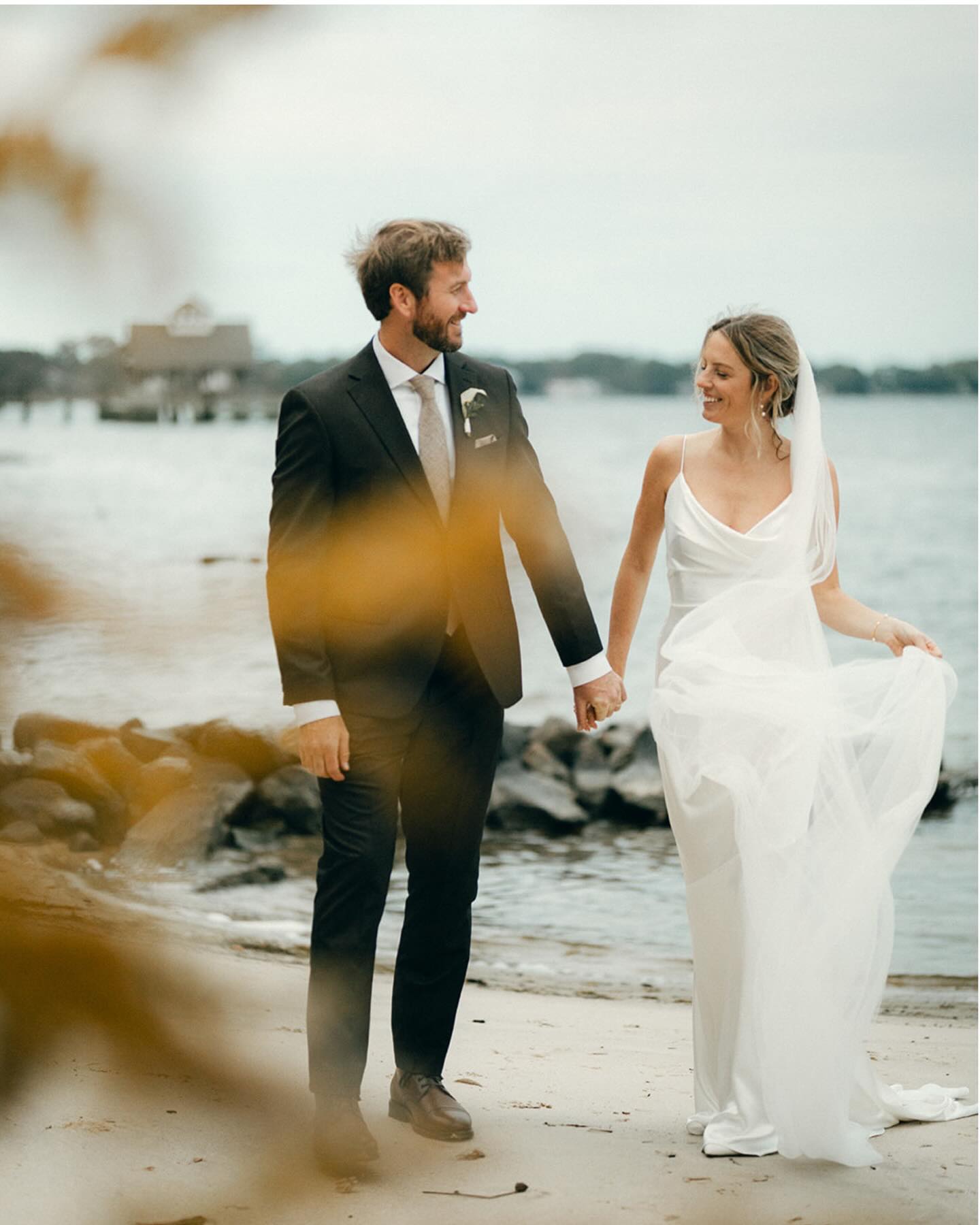 Fall romance at its finest for Jamie and Taylor’s November wedding! So much emotion and love captured so perfectly by @kaseypowellphoto to wrap up our 2025 wedding season. Congratulations you two and we wish you so much love and happiness in your life together!
Photography: @kaseypowellphoto
Coordination: @smoothsailingweddings
Hair and Make up: @loviessalon
Florals: @theflowerfieldbandw
Catering: @redskycatering
Mobile Bar: @camp_cocktail
Tableware/Glassware: @prettylittlethingsobx
Music: @firesidecollective
Tent: @rollinsonrentals
Reception Rentals: @metro_rental
#weddingday #fallwedding #romance #bride #groom #weddingvenue #waterfront #obxvenue #tentedwedding #weddingphotography #mobilebar #weddinginspiration #weddingwire #theknot #zola #manteo #roanokeisland