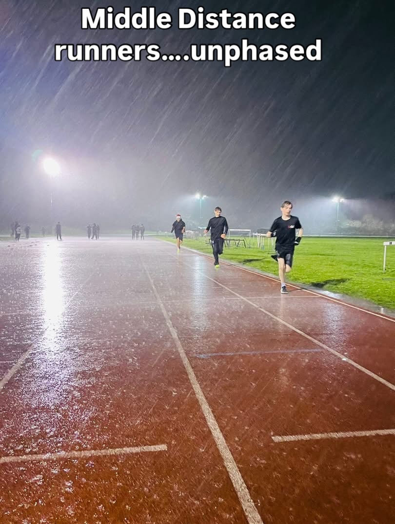 What a night!!! ๐ง๏ธ๐ง๏ธ๐ง๏ธ
WELL DONE โฆ to all those who came in torrential conditions. You should be proud of yourselves ๐๐ผ๐๐ผ๐๐ผ
Their reward was SMOOTHIE NIGHT ๐งwhere we made chocolate Milk and banana Smoothies to teach about post workout recovery.
All were well earned.
#trackandfield #schoolsout #letsrace #running #runnerslife #teamlaa #leamingtonathleticsacademy #running #motivation #teamlaa #coaching #fyp #sportscoaching #inspirenextgeneration