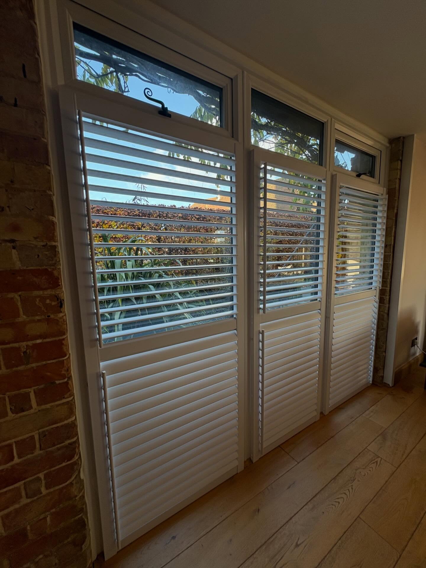Fitted these lovely perfect fit shutters yesterday in #sevenoaks for a customer within 2 weeks of ordering - fast delivery on UK made perfect fit shutters #shutters #plantationshutters #craftsmen #newbuild #newbuilds #newhome #home #homeideas #homeinspo #newbuildinspo #renovation #renovationproject #blinds #interior #interiors #interiorinspo #home #luxury #inspiration #design #home #blindskent #blindssussex #shutterskent #shutterseastsussex