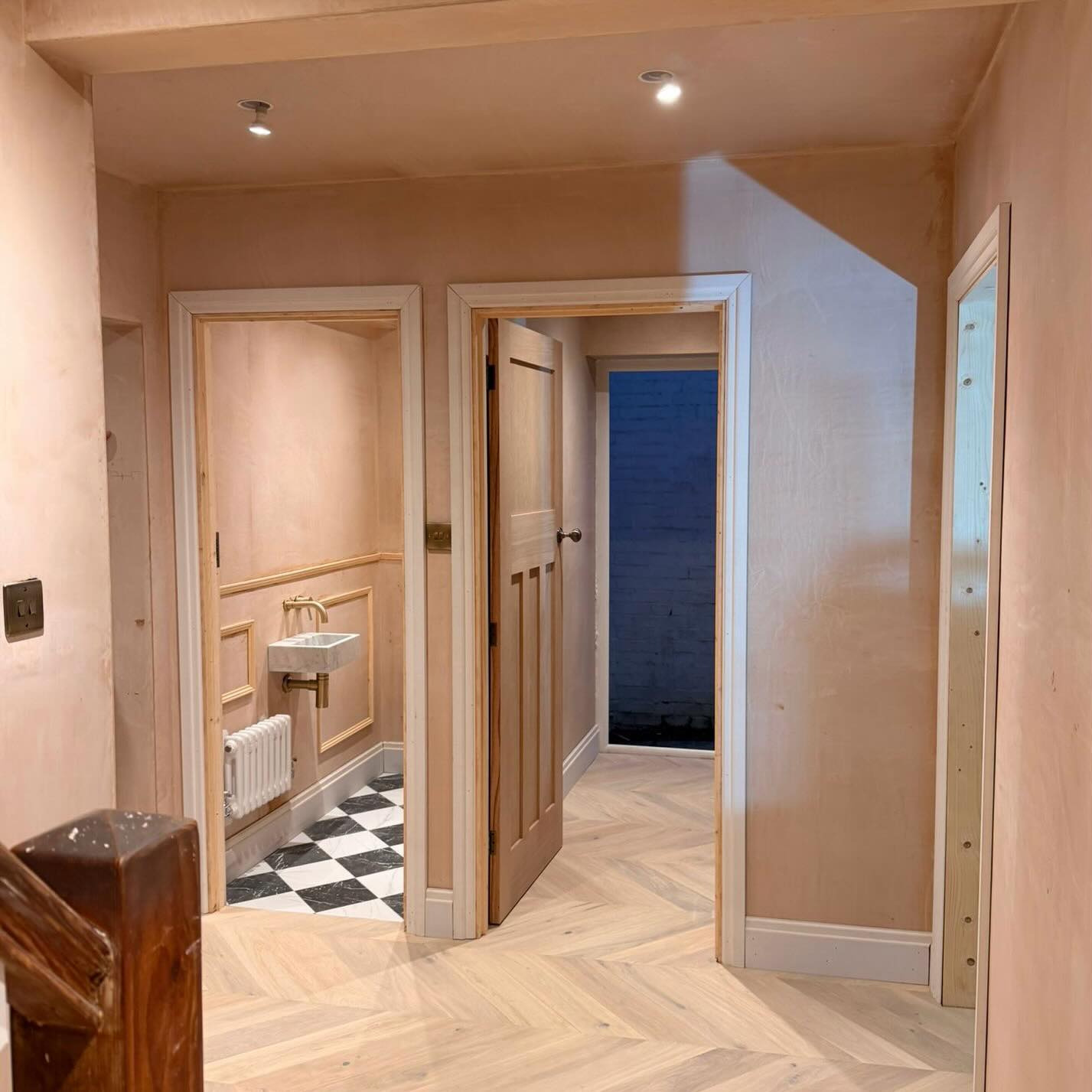 You’ve seen the main room, now check the entrance!
This hallway has been opened up and the existing wet room converted into a downstairs WC and new utility room 🚾
Chevron flooring laid throughout (more photos to follow 👀) with ‘Lambs Tongue’ skirting & architrave to finish it off 🐑
Just a few finishing touches, some paint and it’s all done! Stay tuned for more 🏠
📍St Albans, Hertfordshire
••••
#bathroominspo #bathroomdesign #bathroominspiration #tilesofinstagram #bathroomrenovation #luxurybathroom #bathroomsofinstagram #bathroomsofinsta #bathroomgoals #bathroomtransformation #luxuryrenovations #bathroom #renovation #bathroomdecor #bathroomtransformation #glowup #tileinstallation #bathroomconstruction #bathroomideas #watford #hertfordshire #homeinspo #homeinspiration #homerenovations #makover #stalbansmums #stalbansfood #stalbanscity #stalbanscathedral