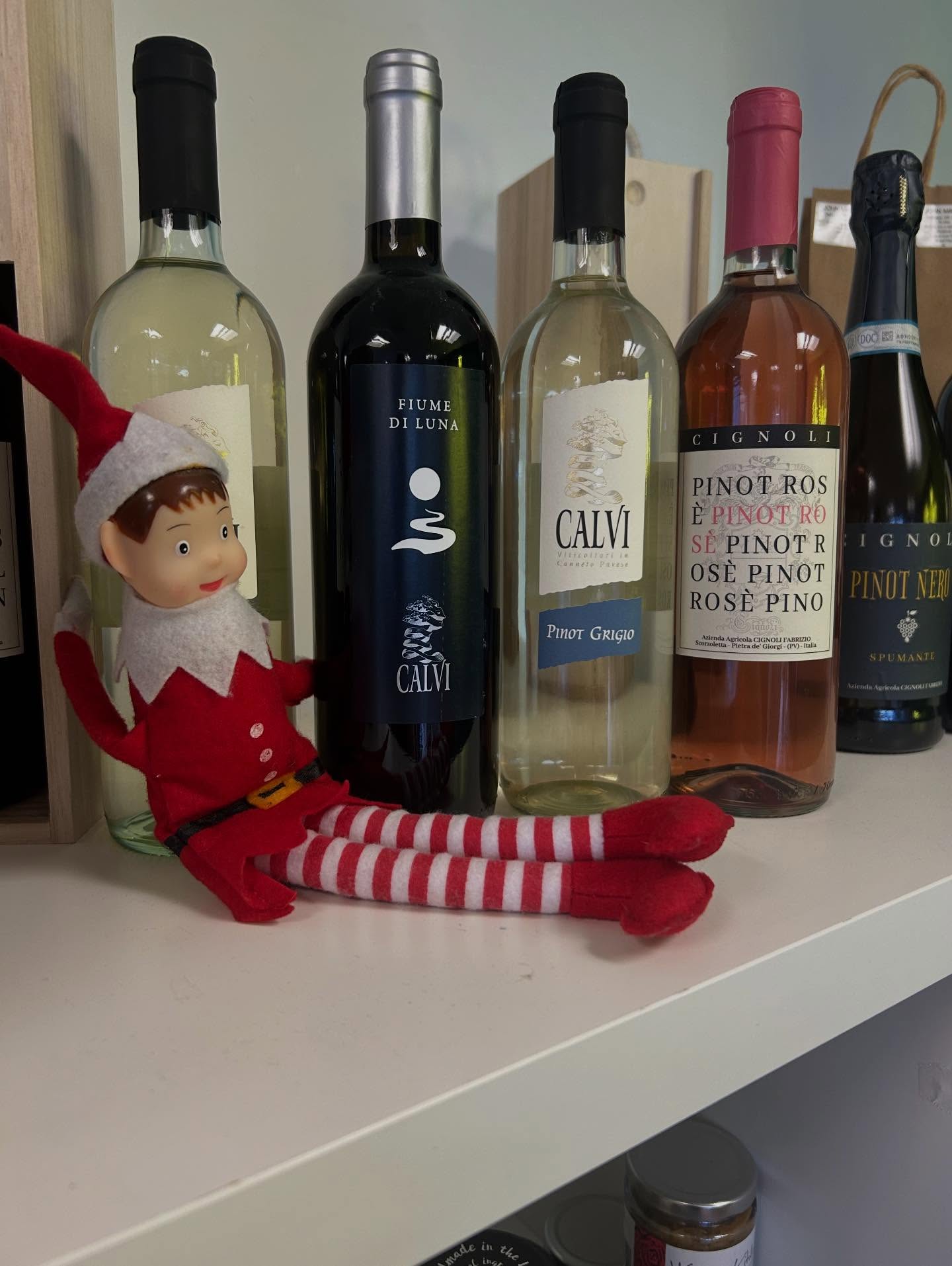 🍷🎄 Elf Review! 🎄🍷
Well… last year you all loved this one, so I’m bringing it back.
“Paint me like one of your Italian wines.” 😏🇮🇹
These beauties come from our good friends Alberto (Bertie!) and Jed — imported straight from a family vineyard in Italy to the heart of Lancashire. And let me tell you… they are outstanding. Even an elf with a plastic palate can taste the quality!
If you fancy a wine tasting night in the shop next year, drop a 🇮🇹❤️ in the comments below!
Now, where’s my tiny wine glass… 🍷😄