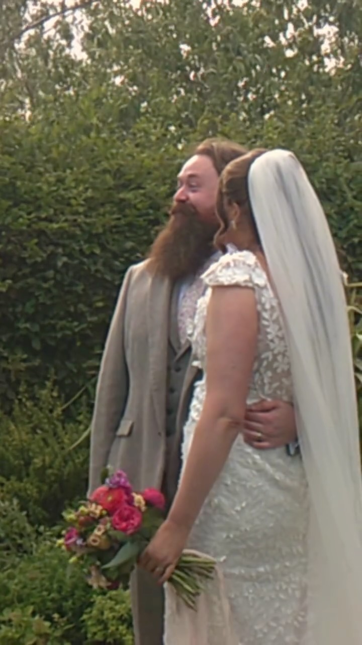 throwing it back to September with Lucy & Brad and the day I finally got to work with @shell_otoole_photography after speaking to each other for months and months!
A day filled with so much laughter and love, and we were all incredibly looked after, it’s so lovely to have the time to rewatch edits, they always bring a smile to my face!
____
@lucyy_seal @bradseal92
Venue - @southfarmweddings
Photographer - @shell_otoole_photography
Second Shooter - @sophieruckphotography
Content - @_therelaxedbride
Dress - @mwlbride
Florist - @violetsandvelvet
Stylist - @thewhiteemporium
Hair - @sashadowlerhairdressing_x
Make Up - @b.mills.mua
DJ - @dj_mike_readings
Sax player - @domplayssax
Singer - @marcuspikemusic
#summerwedding #southfarmwedding #weddingcontent #weddingcontentcreator #ukweddingcontentcreator #bridetobe