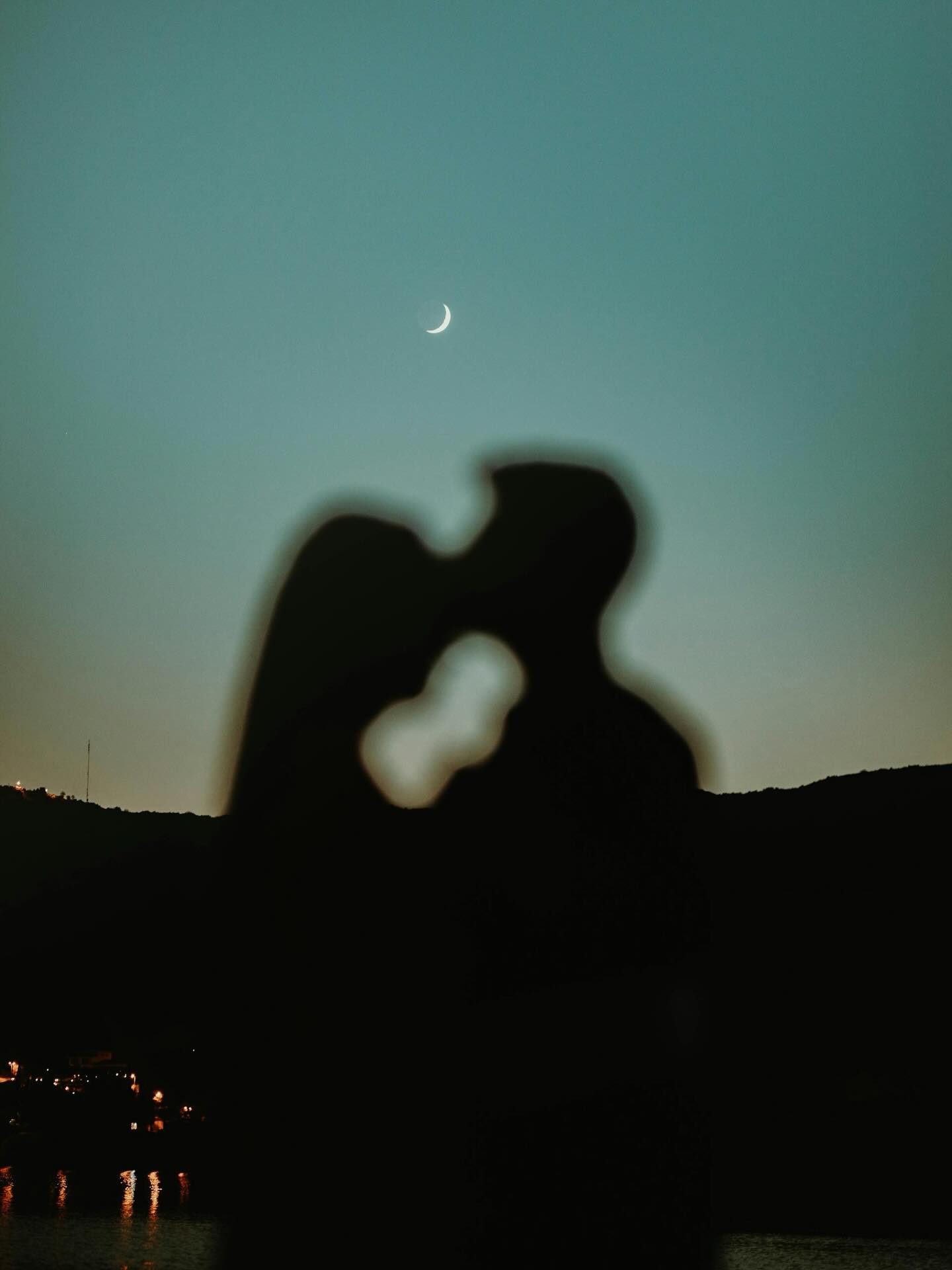 The power of a love that could move both Heaven and Earth. In the face of unimaginable pain, to be loved like this is a gift 🎁 I love you Steven Waddell ❤️ Thank you for taking care of me and loving me through it all.
#insicknessandinhealth