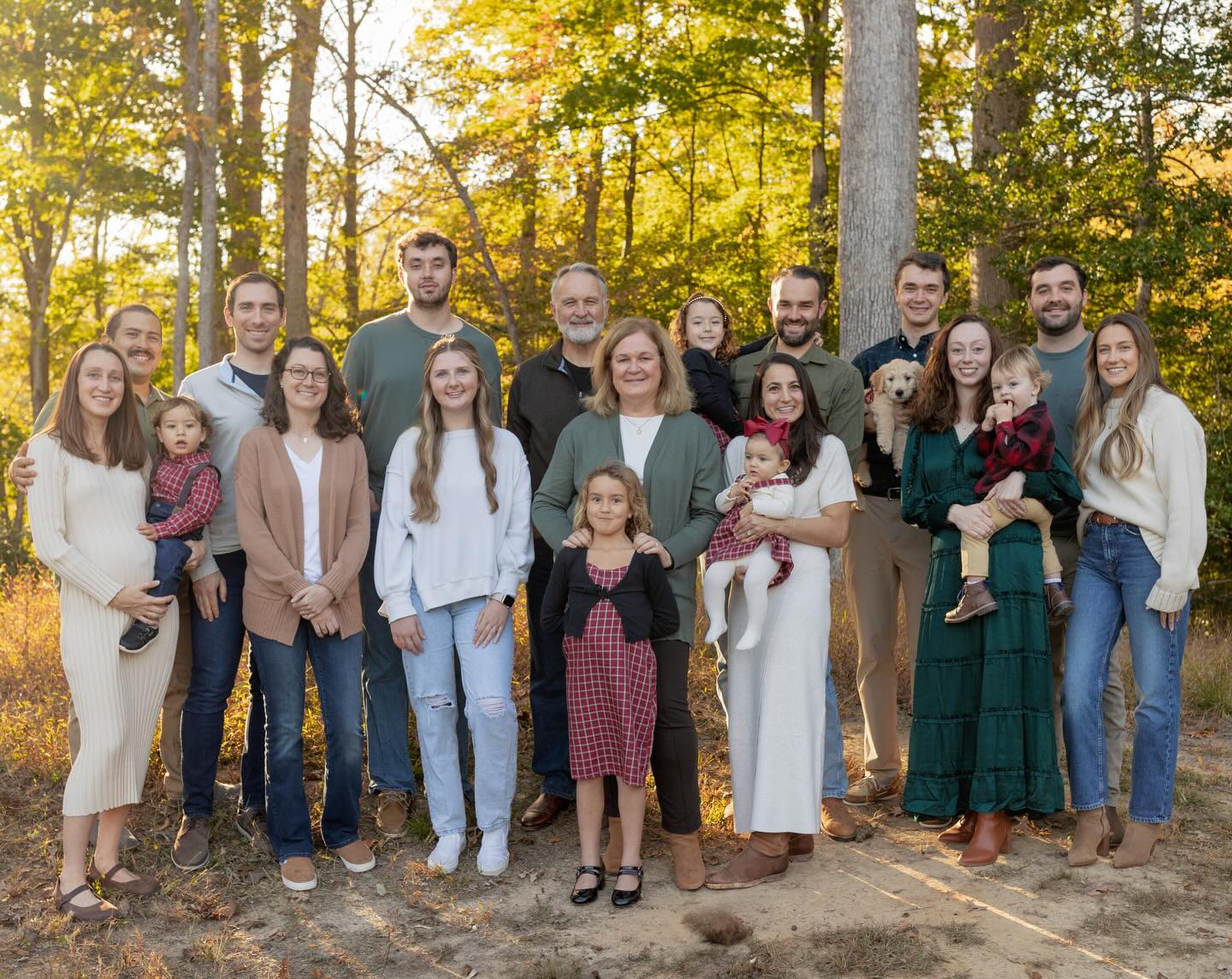 Happy Thanksgiving from the Santerre’s! 🦃🍁 As we prep the farm for opening weekend, we’re feeling extra grateful for our big, hardworking family that keeps this dream alive, and for our amazing customers who make it all possible. We truly feel so connected and supported by all of you 🤍
Christmas tree season starts THIS weekend! 🌲✨ Enjoy your feast today and check back later for FAQs and everything you need to know before visiting us this season. We can’t wait to welcome you all back TOMORROW MORNING!
