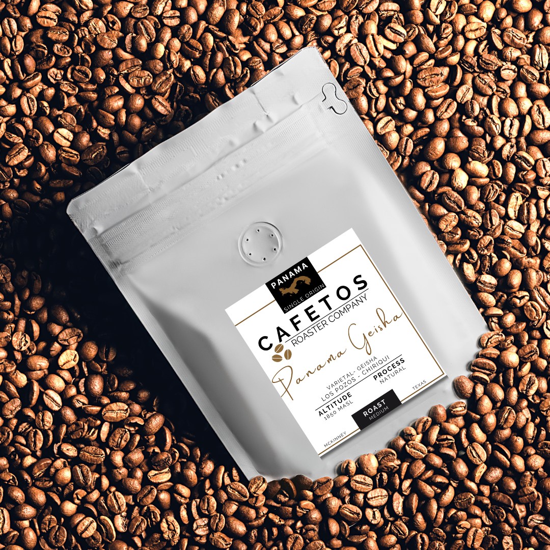 From cloud forest to your morning cup — we roast Chiriquí’s high-altitude beans to showcase their bright acidity and layered flavors. At Sandi Coffee Estate, slower bean development gives denser seeds and vibrant citrus and floral notes. We roast small batches to a profile that highlights clarity. Curious how altitude changes a sip? Tell us your favorite tasting note below. Link in bio ☕🌿🔥🍋 #SpecialtyCoffee #SingleOrigin #Chiriquí #CoffeeLovers #ThirdWaveCoffee #MicroRoast #FreshRoast #FromFarmToCup #geishacoffee #panamacoffee #bestofpanama