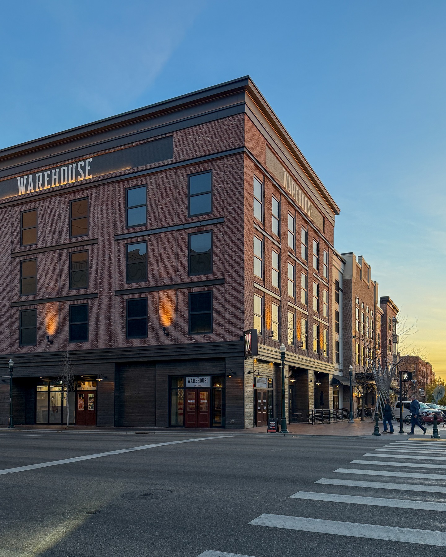 Heads up, Boise.. The Warehouse Food Hall will be closed on Thanksgiving Day. We're hitting pause to give our team and the vendors time with family, food, and a little well-earned rest.
We’ll be back to feed your cravings the very next day. Happy Thanksgiving from all of us.