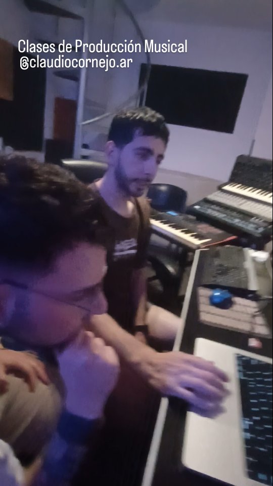 #ProgressiveHouse
#MelodicTechno
#ElectronicMusicCordoba
#MusicaElectronicaArgentina