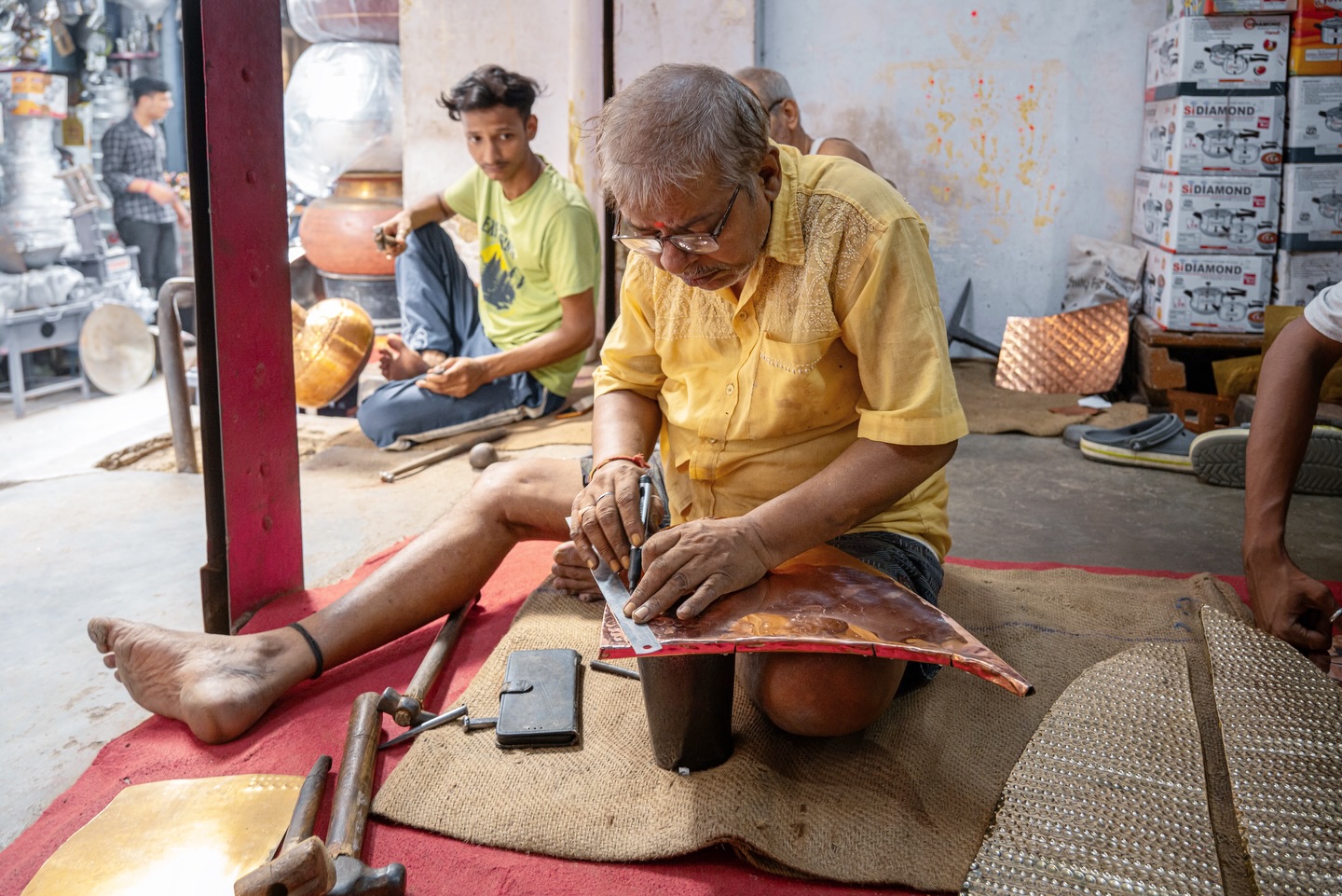 Collaborating with Suraj, a seasoned artist from Lucknow with over 40 years of expertise, is streamlining our creative journey.
Our work speaks of spaces, people, and the community. We've worked with 120+ talented artists this year, through our outreach initiative, across the country.