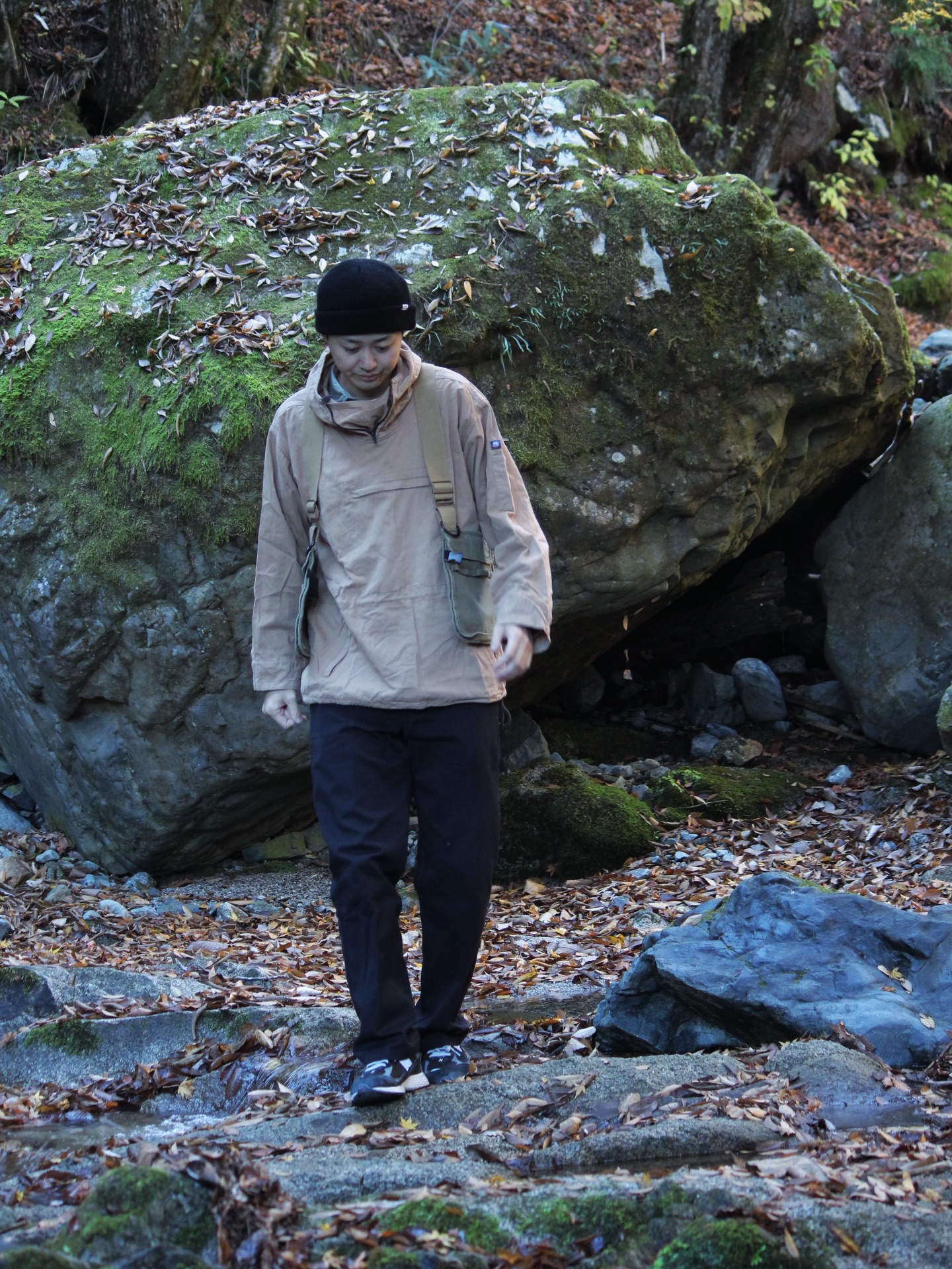 .
川沿いを歩くと、澄んだ空気と水の音に心が満たされます
秋冬のご予約もお待ちしております🐇
3rd Place Doshi-サードプレイス道志
専用サウナ付き貸別荘 山梨県道志村にOPEN
@3rd_place_doshi プロフィールのリンクから
宿泊予約可能です。🔗🕊️
自然エネルギー100%電力を使用している地球にやさしい貸別荘です🌏
______
#山梨 #道志村 #貸別荘 #コテージ #ヴィラ #グランピング #山梨旅行 #山梨貸別荘 #キャンプ #焚き火 #バレルサウナ #サウナ #3rdplace #3rdplacedoshi #サードプレイス #森林浴 #自然エネルギー #地球に優しい