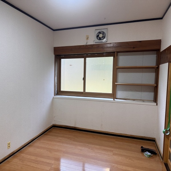 既存物置部屋からユニットバスへ
奥様ご希望の星空が見える大開口窓は大迫力です👍
#シャノン
#クリナップ
#selevia
#エクセルシャノン
#ユニットバスリフォーム