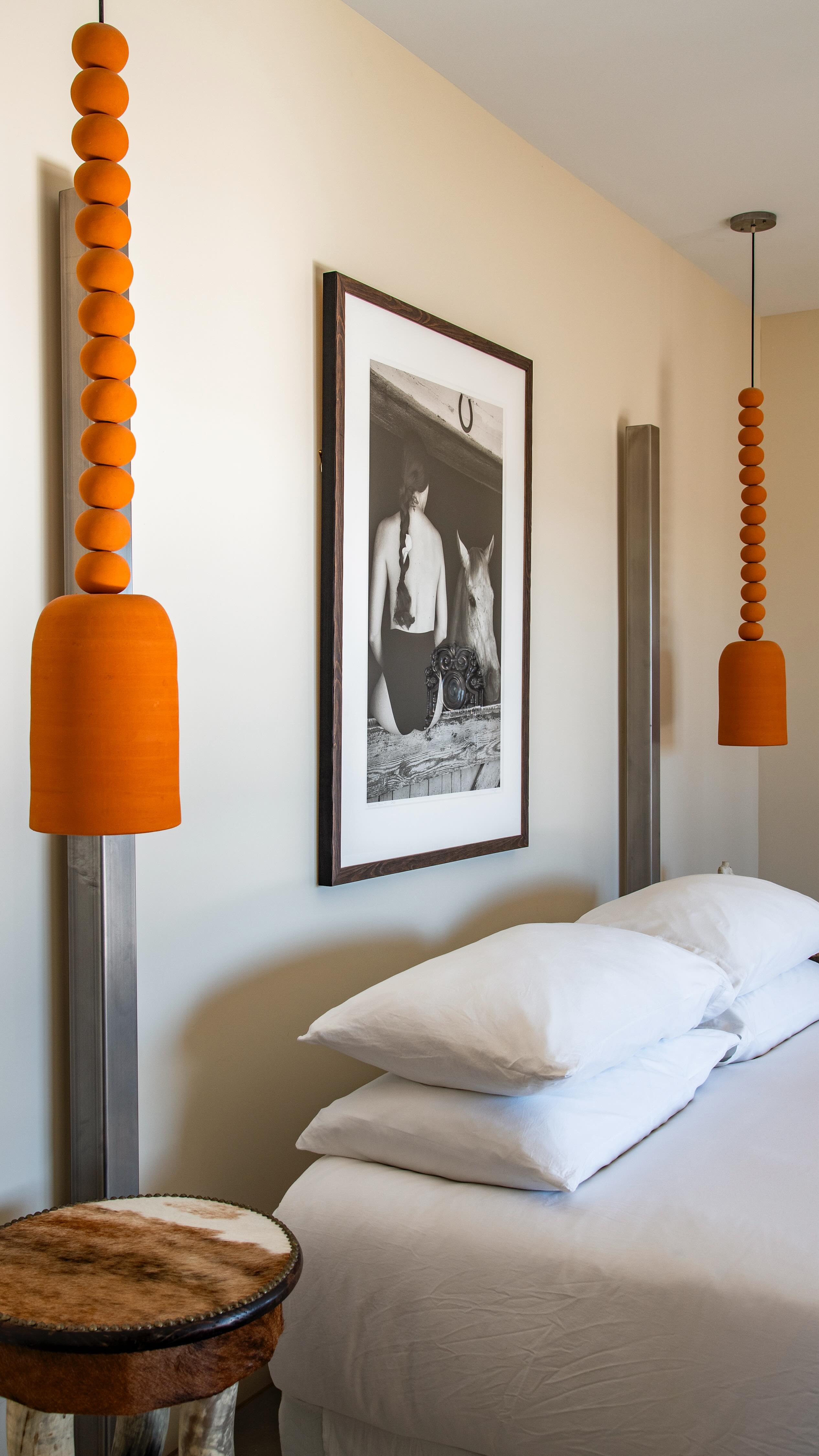 When the dream becomes your weekend address.
This is the ranch reality: 25 acres of 360° mountain views, elevated cuisine prepared with Wolf and Viking appliances, pure relaxation in the Western Red Cedar SISU Sauna, and rest wrapped in Frette Linens after a day by the saltwater pool.
Book your Bust’n B Ranch desert getaway today @thebustnbranch @stay.cocoon .
Cover photo @nolasco_studios
#pioneertown #wellnessescape #frette #desertview #illycoffee #hosting #travelcalifornia #ranchhouse #vacation #vacationrentalhomes