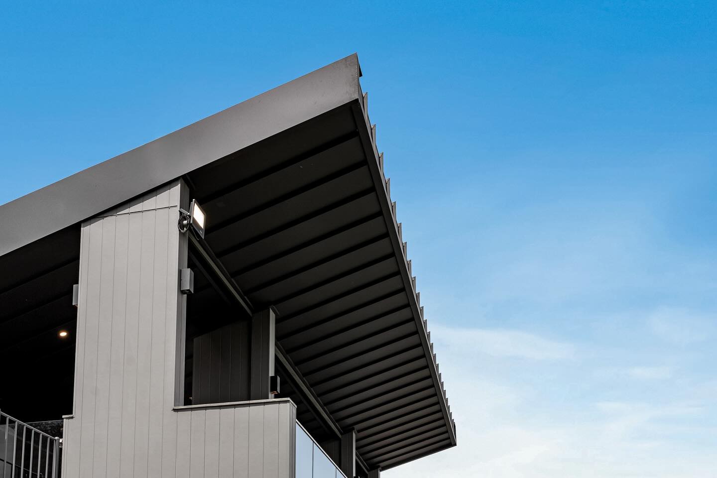PELUSO GROUP™️
Built by our team, the right way.
What started as a failing balcony was stripped back and rebuilt from the ground up solid structure, clean detailing, and craftsmanship that speaks for itself.
Proud of the people who delivered this.