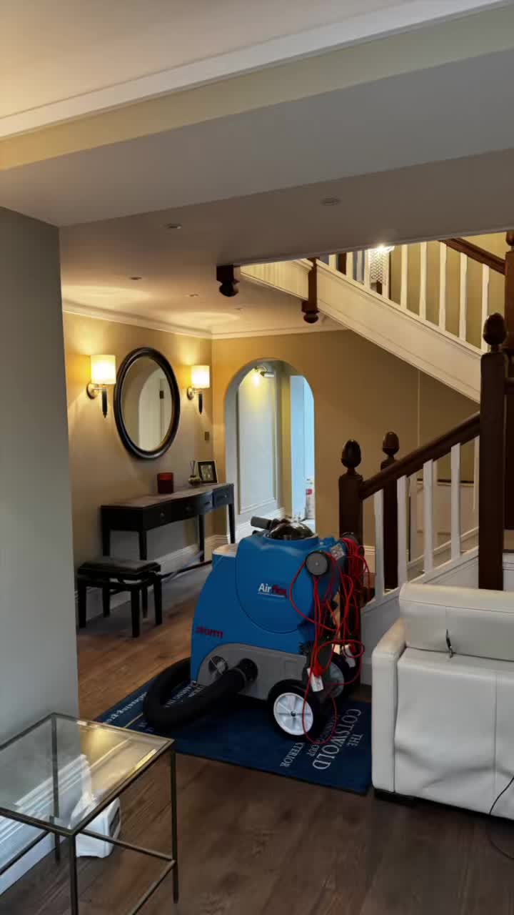 🎄 Last Week Before Christmas – Limited Availability 🎄
We’ve got one final week of availability before Christmas with a small number of slots remaining.
Ideal if you’re:
• Hosting family or guests
• Want carpets refreshed before visitors arrive
• Needing a last-minute clean before the festive break
• Or just fancy starting Christmas feeling sorted
📅 Once this week is full, that’s us until after Christmas
📍 Local, reliable, and fully equipped
If you’d like to secure a space, comment below or message us directly and we’ll let you know what’s available.
Wishing everyone a calm lead-up to Christmas 🎄
— CCG | Cotswold Cleaning Group
Equine | Estate | Exterior
