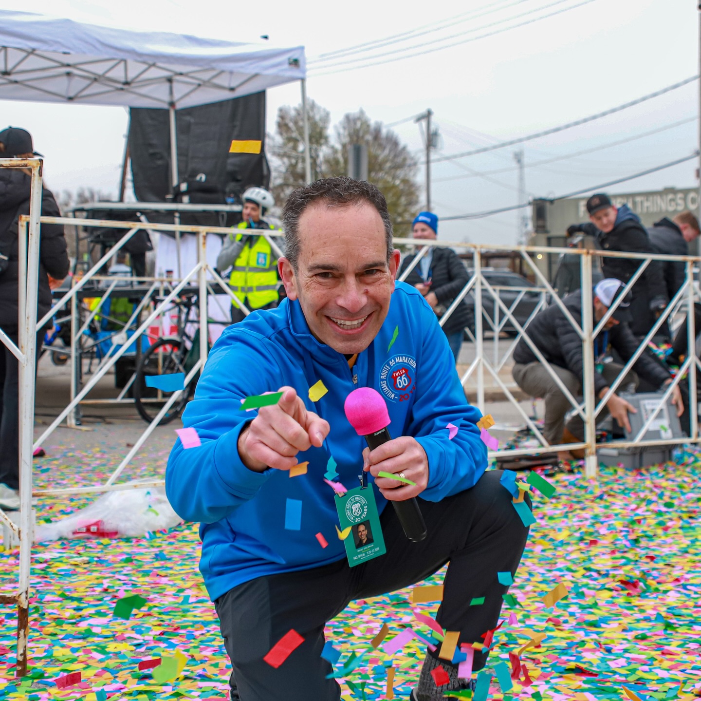 Fun times in Tulsa at the 20th Williams Route 66 Marathon, as we kicked off the centennial celebration of the Mother Road. Always a blast being part of this weekend and not just because of the 100 pounds of confetti at the start. Runners come to this event pumped up for the challenge and the party spirit throughout the course.
Great spending a few moments at the start with Tulsa Mayor Monroe Nichols and Oklahoma’s Lt. Gov/half-marathoner Matt Pinnell.
Congrats to every participant who partied from start to finish to earn their blue whale.
And a huge shoutout to the incredible organizing team led by @rt66destiny and @mgarrett1001. Thanks for letting me be part of the fun. 🐳