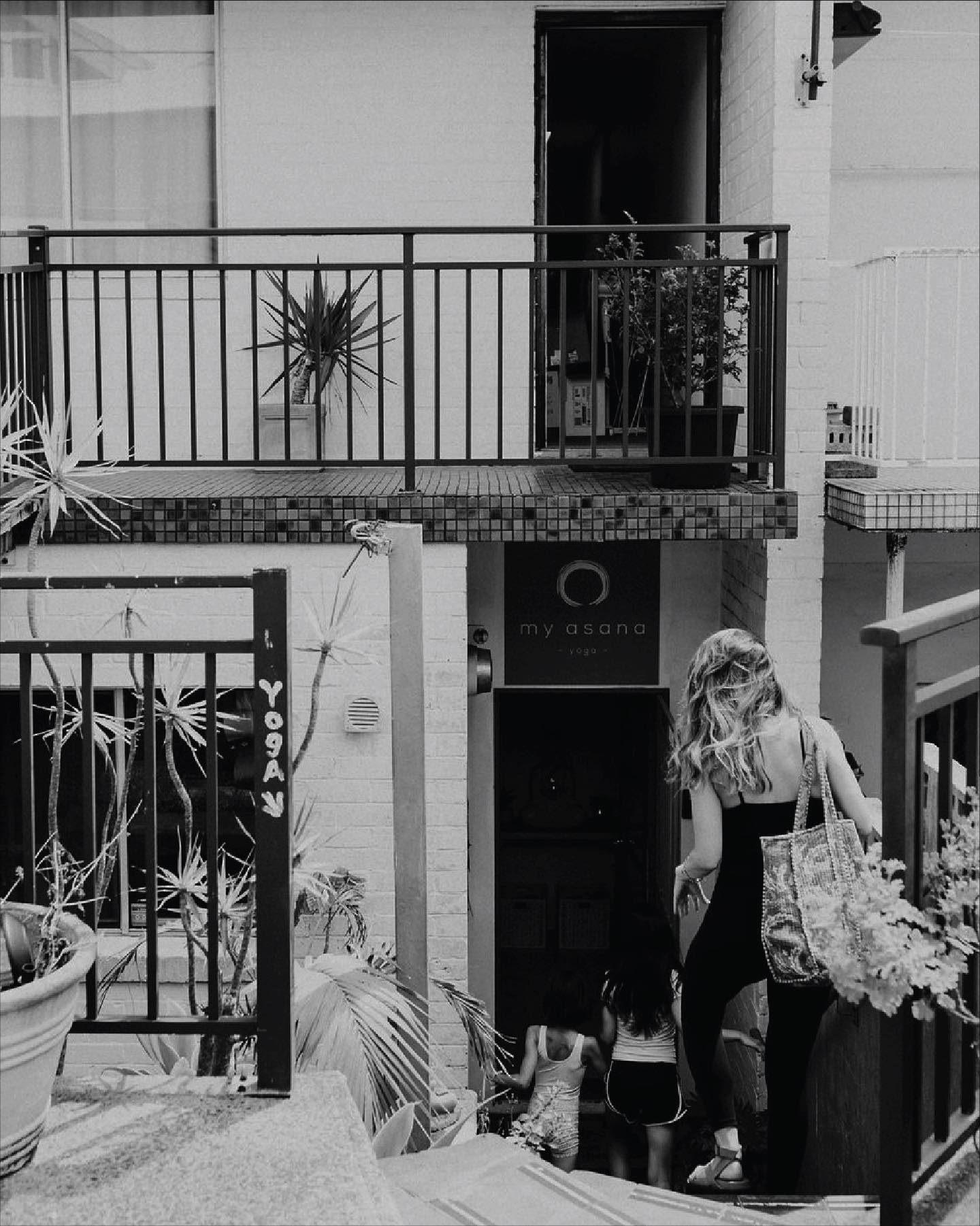 Our boutique studio is a beautiful calm space to breathe, move and reset🍃
Located in Vaucluse, Sydney Eastern Suburbs.
We are your pocket of peace, bringing holistic wellness to you🧘♂️
#vaucluse #sydneyyoga #sydneypilates #sydneywellness #sydneyeasternsuburbs