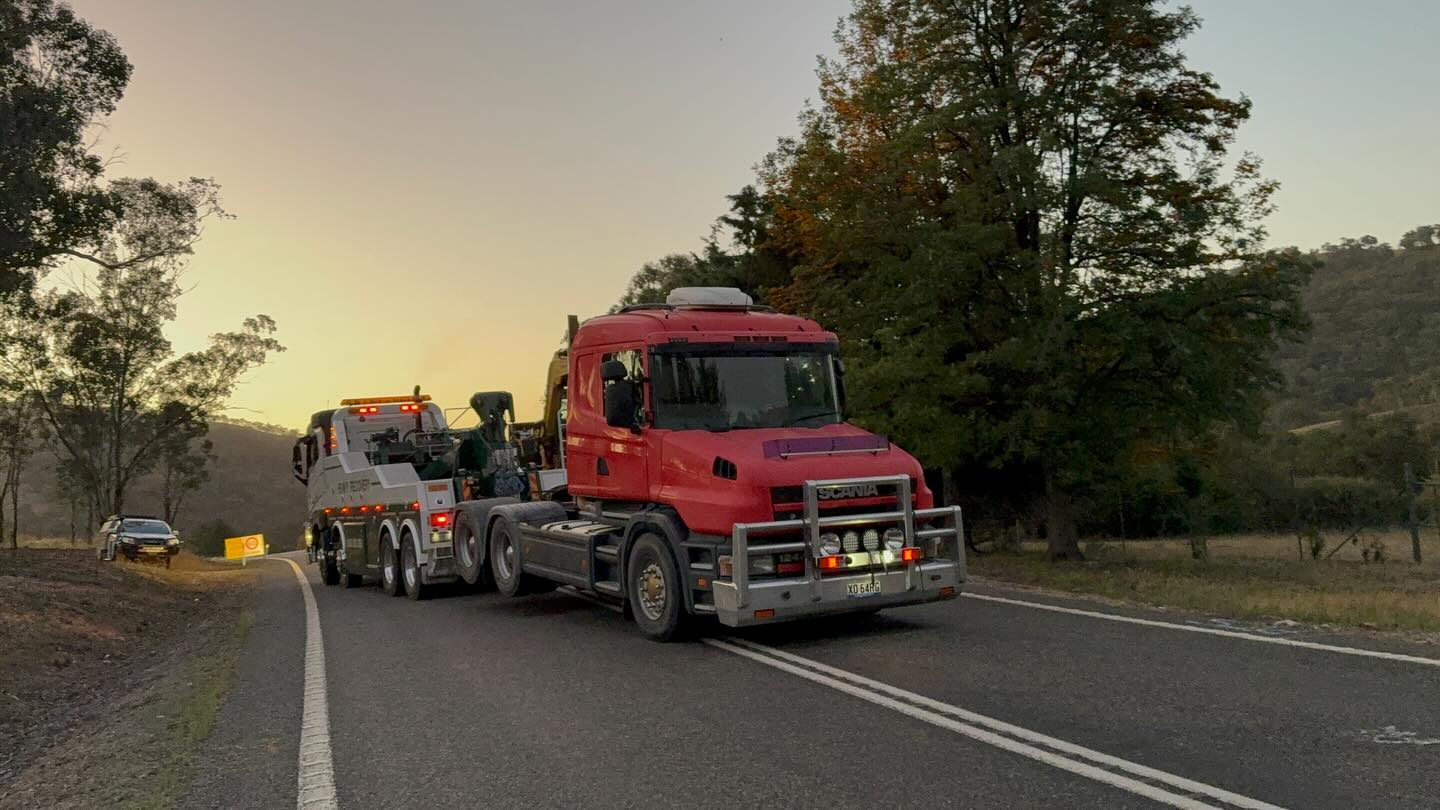 Some days I wish I were not a small business owner. Boots back on this morning and the show must go on.
While I sip my coffee sun still not up, and everyone in the house asleep, I think how easy it would be to go and work for someone else and not be the boss.