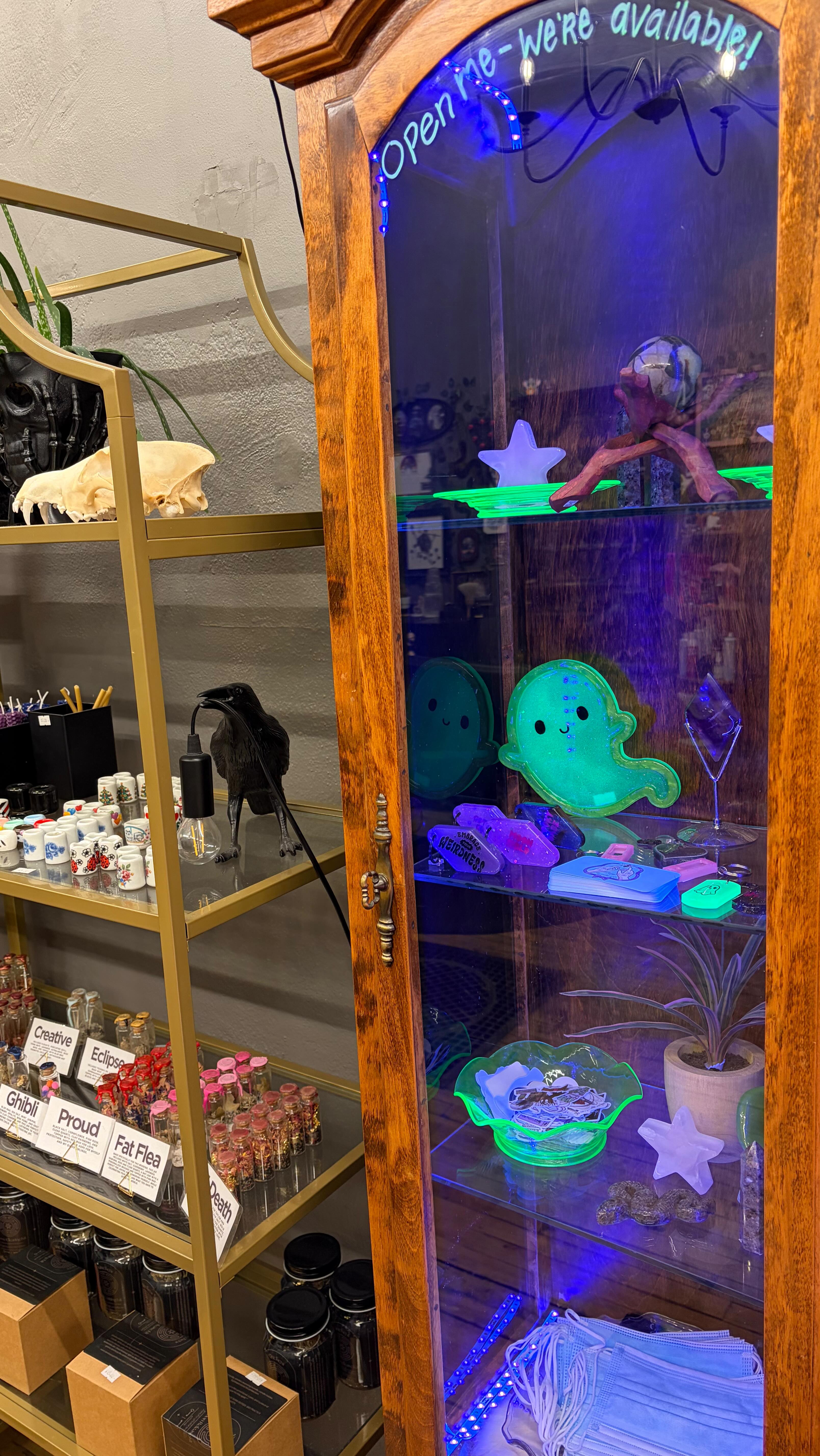 The shop is stocked and ready for last minute gifts! (You can buy yourself something too, we won’t tell!)
Open Wednesday - Friday from 11-7pm, and Saturdays from 11-2! Stylist appointments are available daily, and are taken during and outside of shop hours.
We will also be open the 22nd and 23rd from 11-7 to accommodate holiday shopping as well!
See you soon. ✨