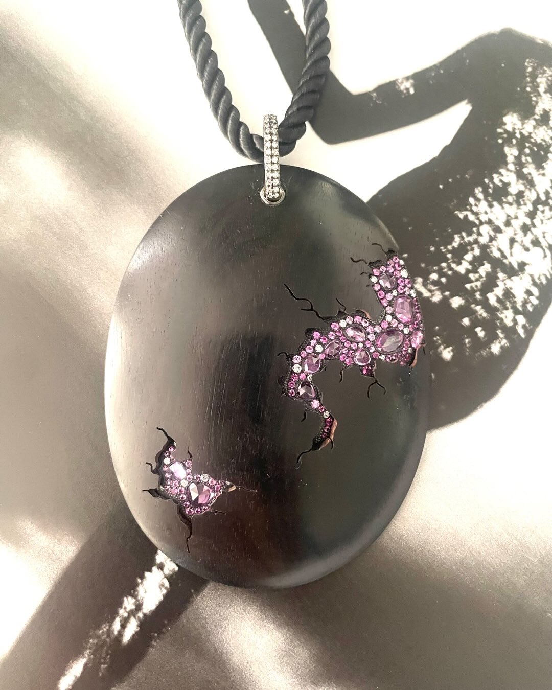 Pink sapphires and diamonds for the holidays time to CELEBRATE #fineart #fineartcollector #uniqueartwork #unique #artists