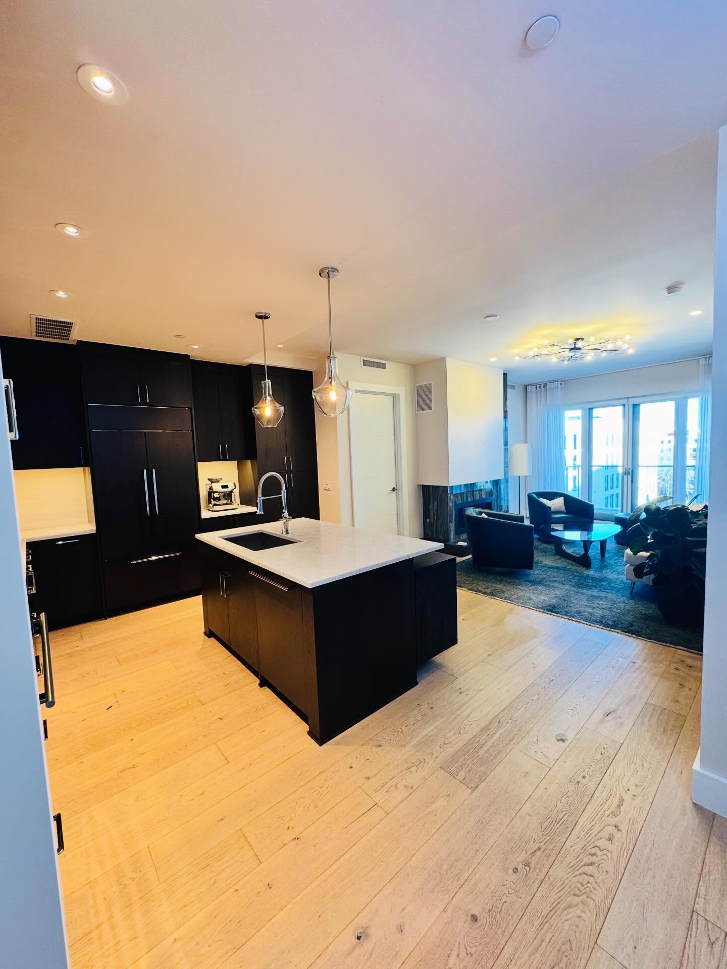 Just wrapped up a beautiful condo cleaning in Cherry Creek! We love helping our clients come home to a fresh, spotless space. 🧼🏠
If you’re in the Cherry Creek area and need reliable, detail-oriented cleaning, reach out for a quote today!