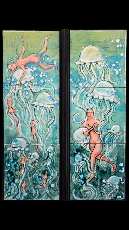"Floating In Jelly 1 & 2" Tile mural process from inspiration through the final kiln fire. This piece is part of my current show "Watermarked " at the Greater Concord Chamber of Commerce in Concord NH. A @nhartassociation off site exhibit on view through 01/13/2025
ππ£π¨π₯
#fishart #nhart #fishartist #jellyfish #tileartist #tilemural #nhartist #floating #ocean #thebeginning #underwater_world_ #lovethesea #underwatermysteries #newhampshireartist #newhampshireoutdoors #kilnfired #tileart