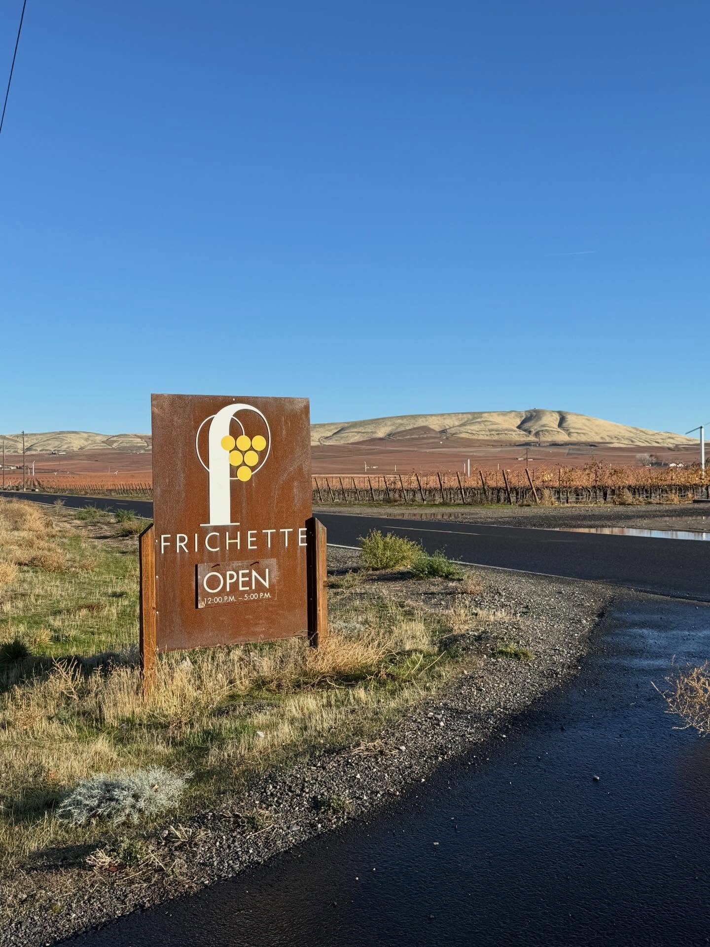 It’s beautiful on the mountain! If you need a little break after yesterday’s feast, bring the family out and unwind with us. Greg and Shae are in the tasting room, pouring, laughing, storytelling… all the good things.
Make today a little post-Thanksgiving adventure. Relax, sip, connect.
Come visit with us and grab a glass of Red Mountain wine. It’s beautiful on the mountain today!
Open Noon to 5pm.