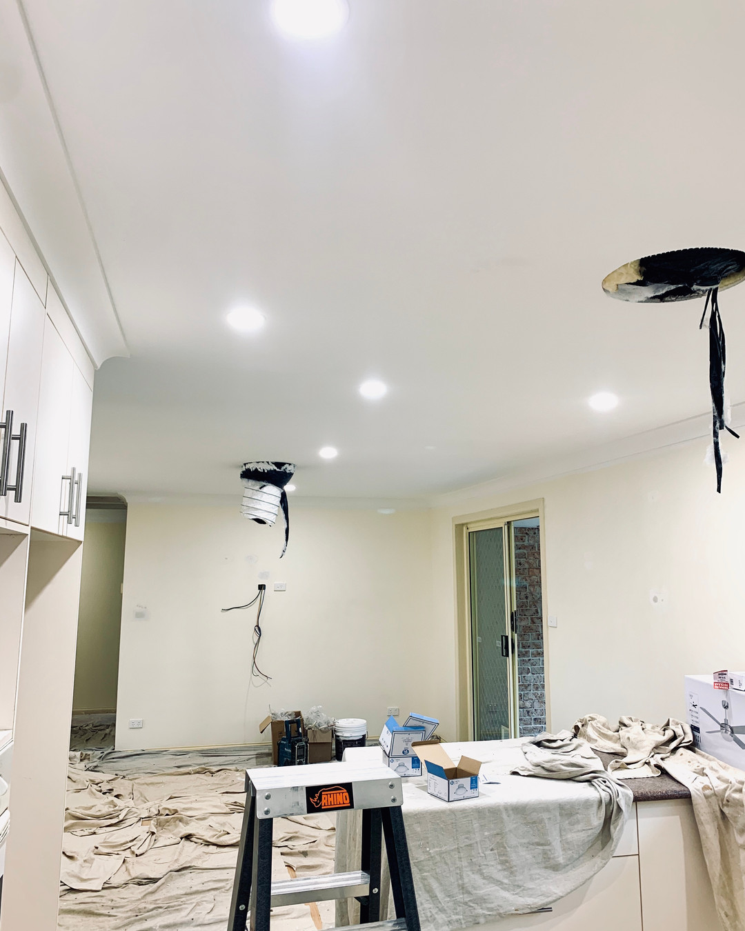 We help Port Macquarie homes cut energy bills and keep electrical systems safe. Simple upgrades like LED lighting, efficient hot water controls and smart switches deliver real savings during renovations and extensions. Ask us for a clear quote and safety check. Link in bio ππ‘π‘β‘οΈ
#PortMacquarie #EnergyEfficiency #HomeRenovation #ElectricalSafety #GordonKnottElectrical #SmartHome #LEDLighting #ValueForMoney
