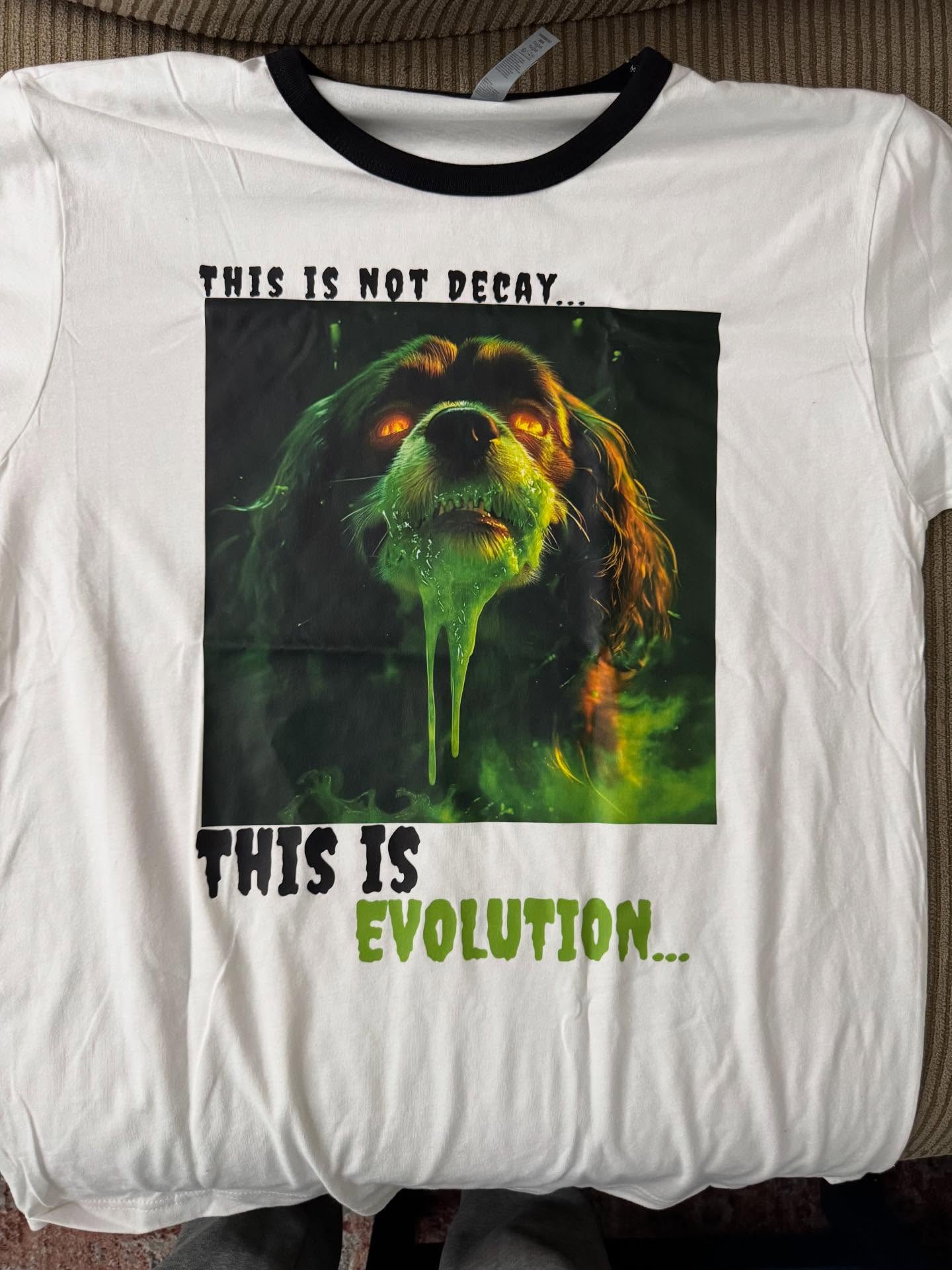 Our FIRST EVER merch drop just went live on our site!
40 bones get you a tshirt AND a random pack of seeds from The Grass Menagerie!
90 bones gets you a tshirt and a random Lyrian Labs Pack!
I only ordered a limited amount so get them while they are hot!
Thank you for the support! 💜✅♟️👁️🧙♂️