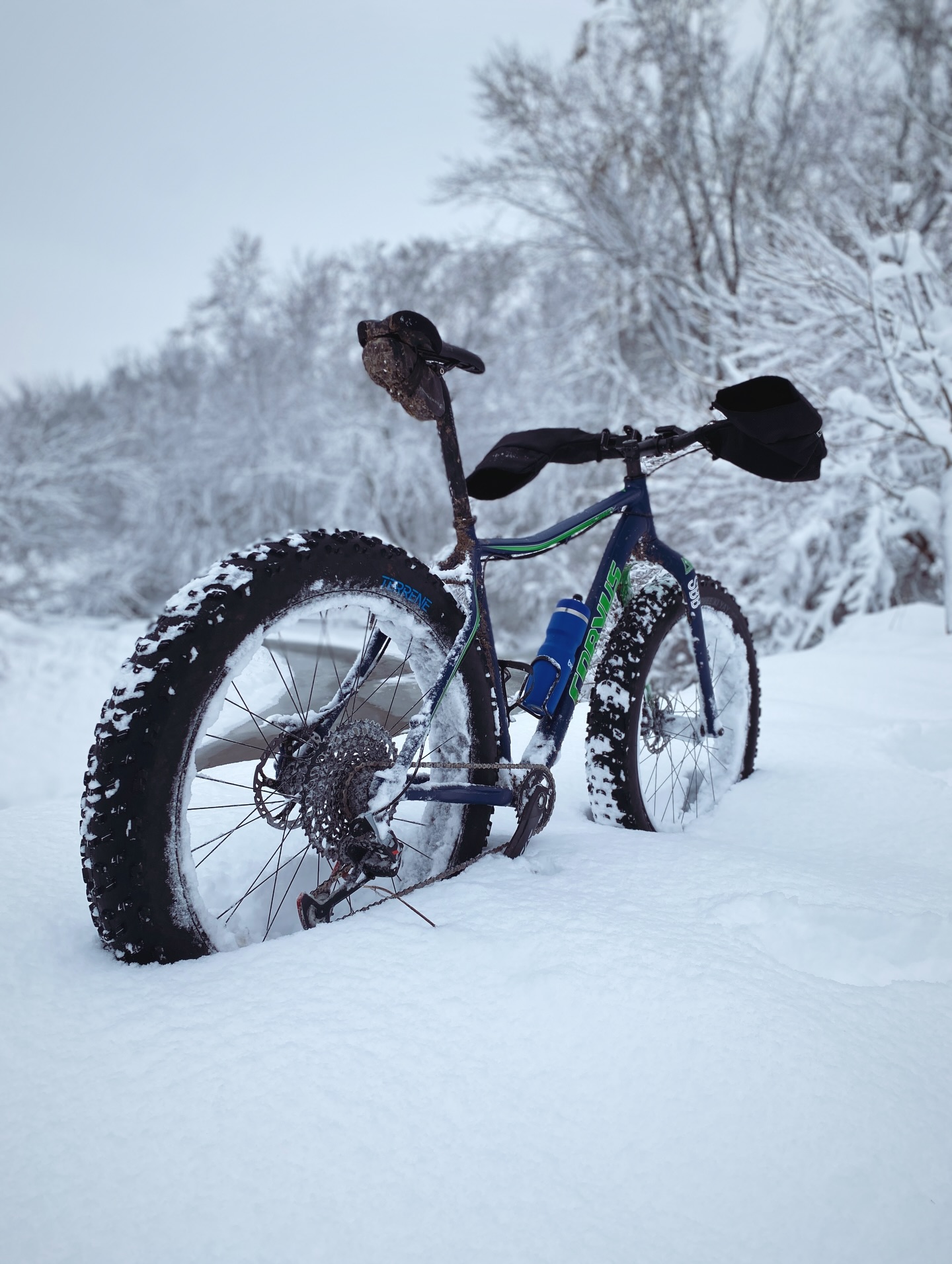 We’re OPEN SATURDAY 10-3 and Sunday 11-5 to hook you up with that Fat Tire Bike and Coldweather Gear you NEED!
.
Winter ❄️ not your thing? There’s also a BIG SALE on Wahoo Trainers!
.
And don’t forget our Holiday Sale continues to run until December 1st. 40-50% off many items!
.
#sugarbottombikes #corvusrhino #bikeiowacity #iowacityiowa