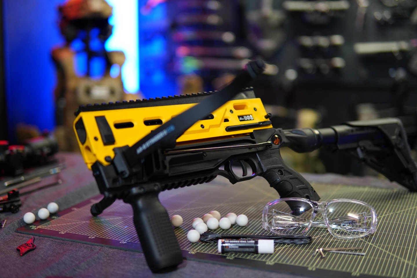 Der B08 Vorserienprototyp ist da - und macht richtig Laune! Unboxing, Aufbau und Schusstest NOCH HEUTE auf YouTube um 23:00 Uhr! https://youtu.be/q1XMOIdRJcA