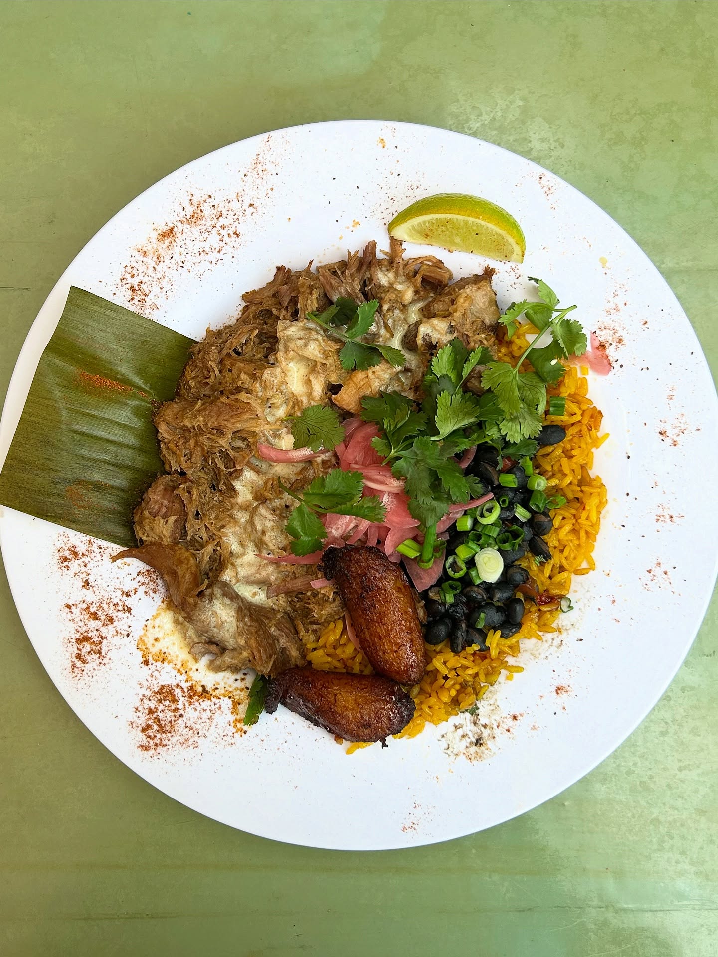 Key West and Cuba: a match made in heaven. 🇨🇺 🏝️
Our delicious Cuban bowl features slow-roasted pork, yellow rice, black beans, and plantains. Drizzled in a mojo sauce with pickled onions and cilantro.
It’s almost as good as your abuela’s. 😉
#cuba #keywest #keywestflorida #floridakeys #food #foodie #foodtour #caribbean #foodblogger #cubanfood #delicious #yum #conch #conchrepublic #conchlife