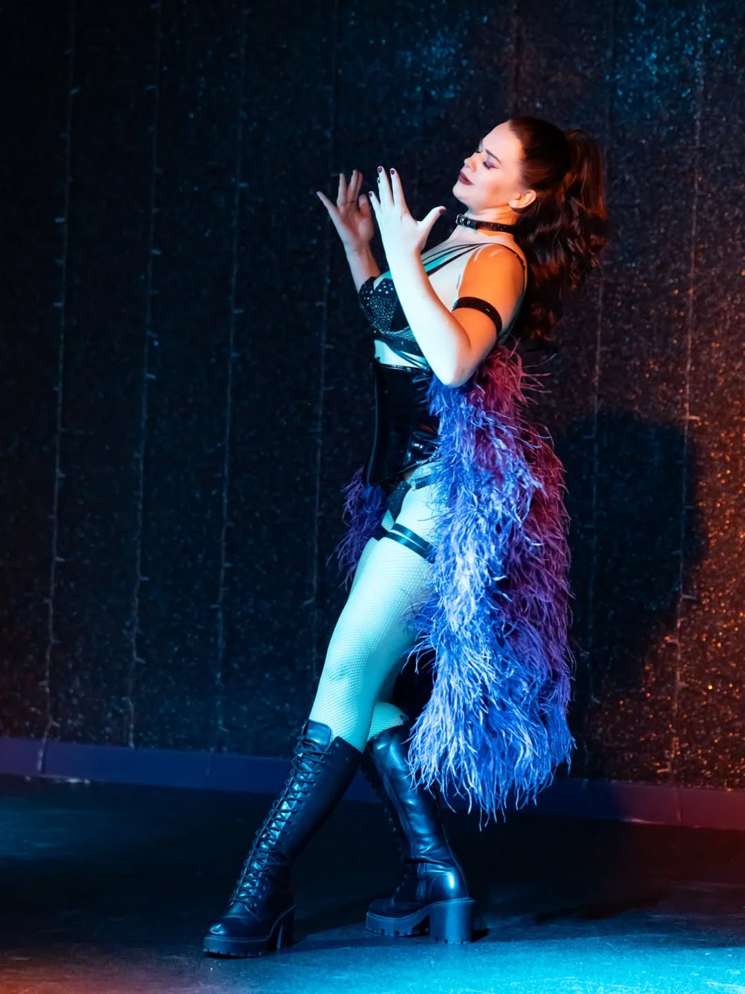 Basking in the joy of doing what I love 💕 the next Cosy Cabaret at Manchester235 casino is on the 7th March (save the date ✍️)
You can also catch the Cosy Cabaret on the 14th February at Alea Casino, Nottingham 💕
Photo by @photoniti