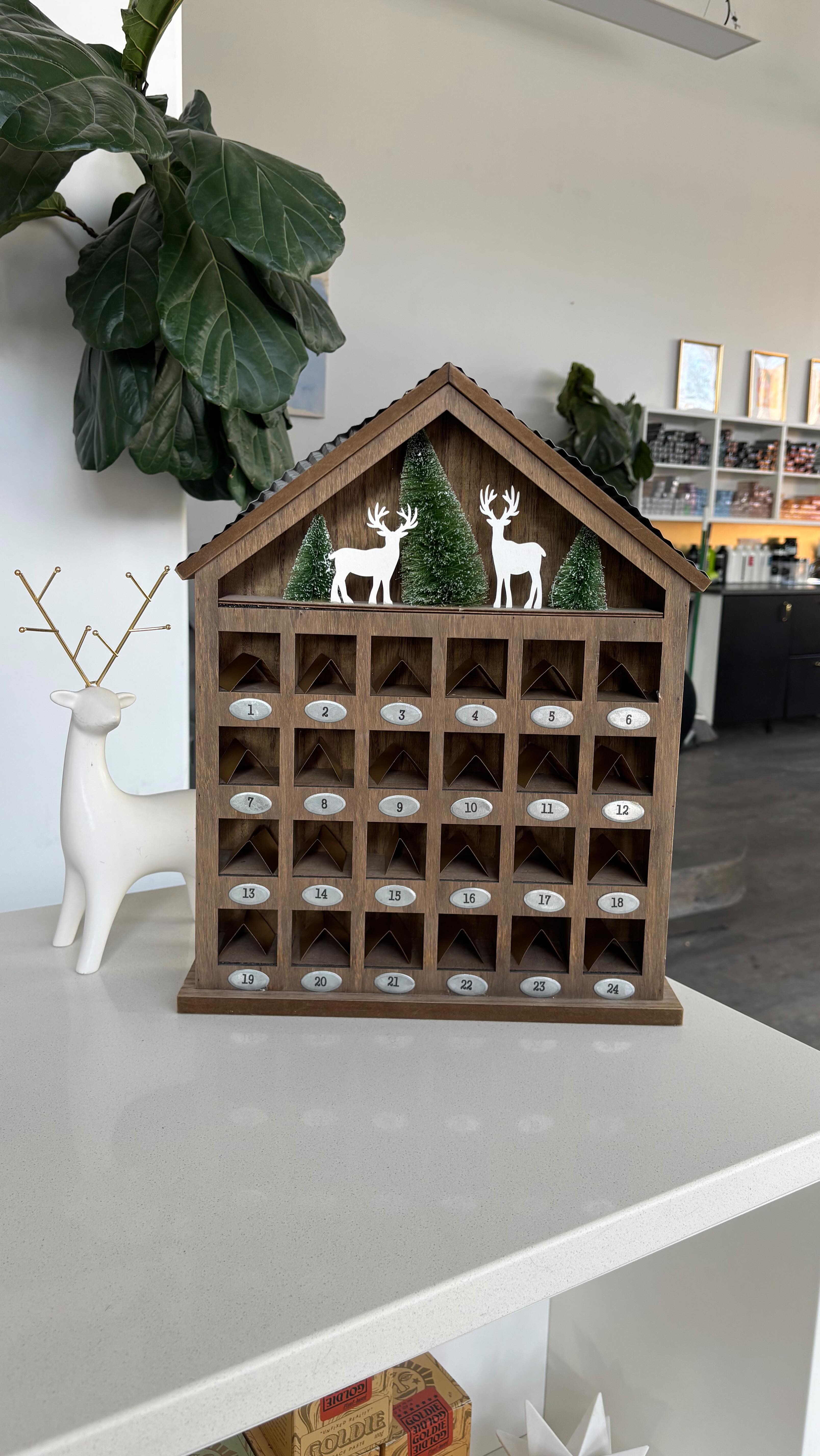 🎁Advent Calendar @guidehairsalon has arrived!
Pick a day at your appointment and see what treat you will get✨
Check out the links in our bio for booking links, meet your stylist quiz, online store and more…