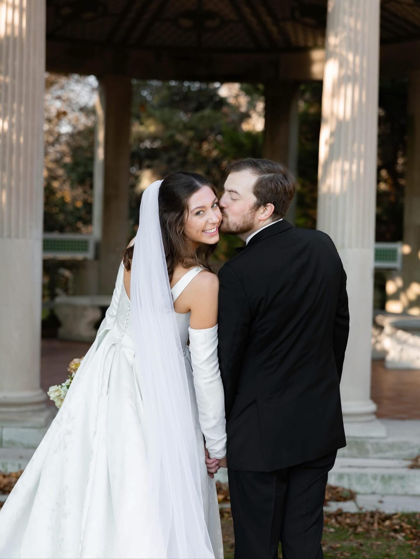 Congratulations to the beautiful couple. We would love to work with as many couples as we can this upcoming 2026 wedding season. If you havnt booked your hair and makeup team yet we would love to be a part of your special day!
