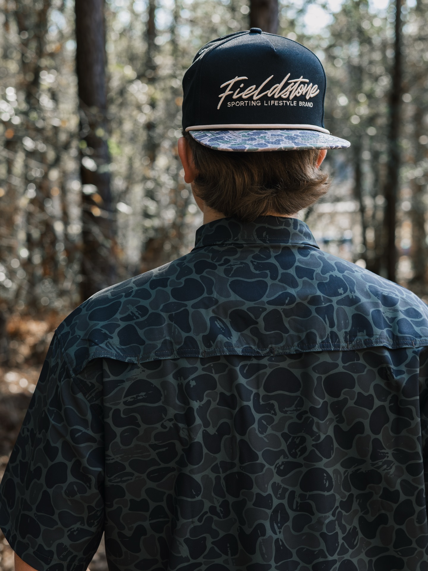 From the scouting trail to the tailgate. 🌲
Our new Night Shade button-down doesn’t just look the part—it acts it. Featuring moisture-wicking tech and a stretch fit that moves with you, it’s the ultimate crossover piece for the modern woodsman.
#nightshade #backwoodscamo #fieldstone #trend #explore