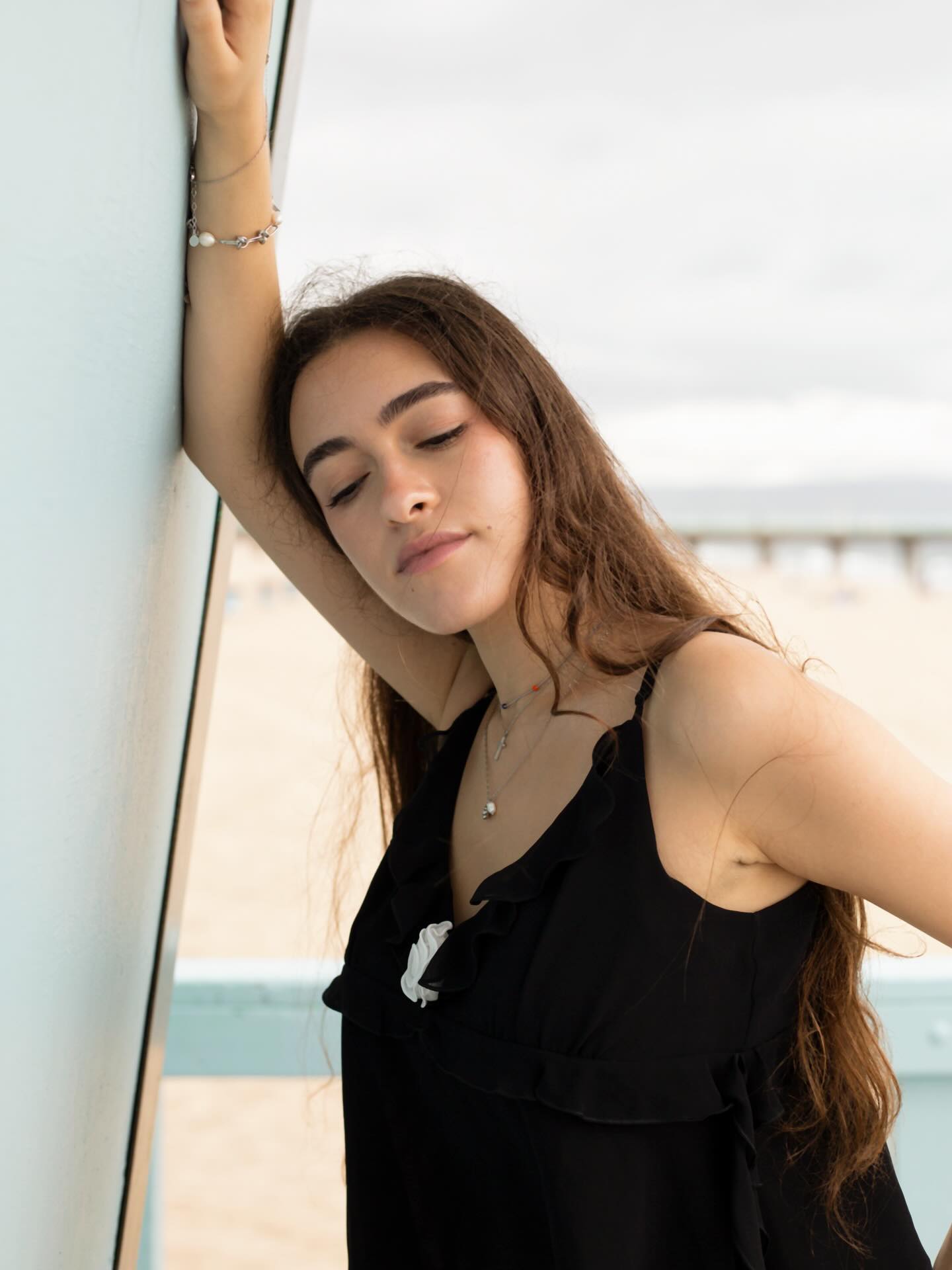 🎁Gift season is here - waterproof, tarnish-free, and guaranteed to make someone smile.
.
.
.
.
.
.
.
.
#seesea #lovefromthesea #holidaygift #blkdeal #blksale #blackfriday #blackfridaydeals #holidayjewelry #waterproofjewelry #tarnishfreejewelry #goldjewelry #seeseajewelry #blackfridayjewelry