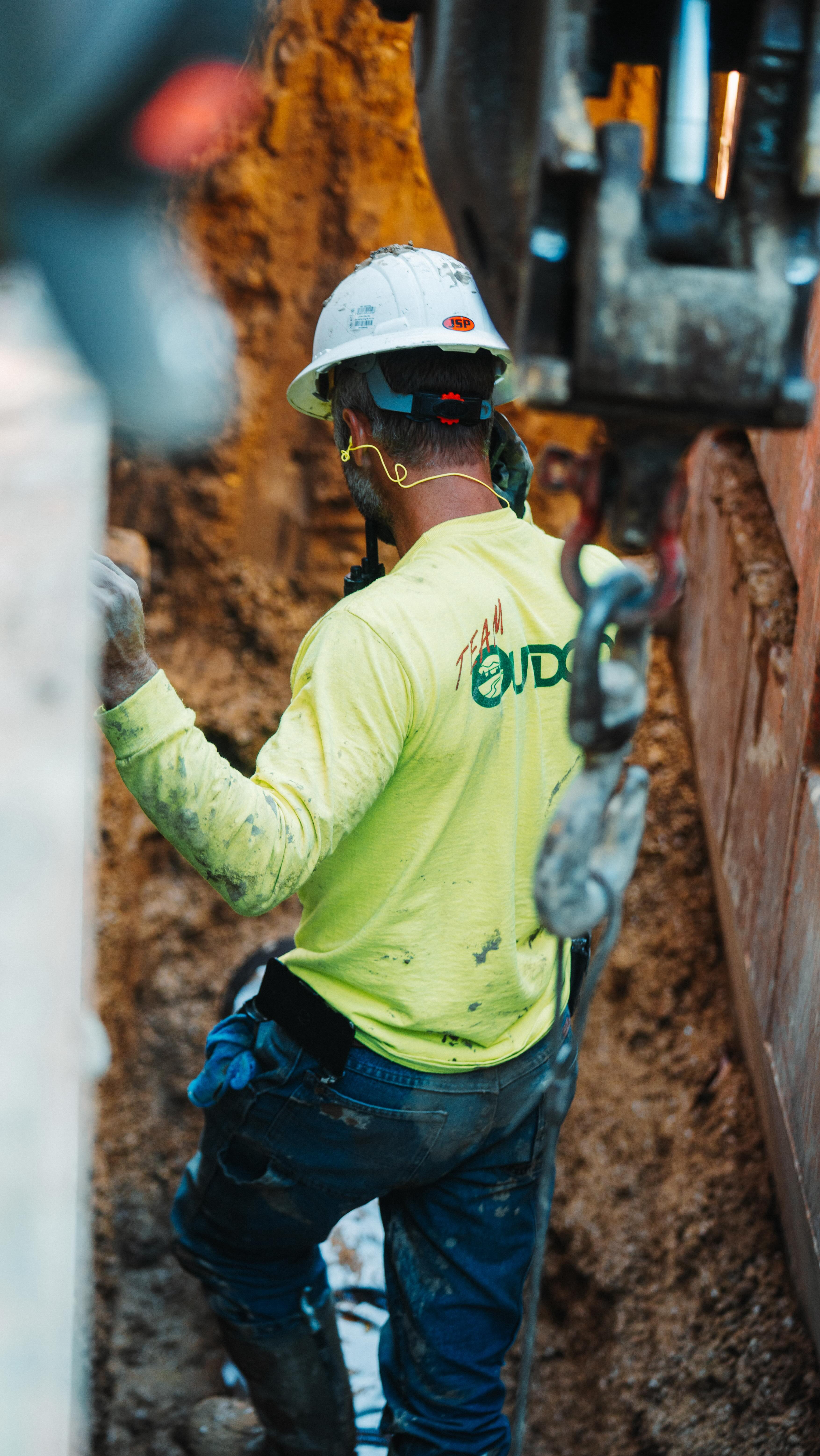 Our awesome team is growing again! If you know a great heavy equipment mechanic &/or construction project manager that may be a good fit for our open positions- please share this opportunity with them!
Find details on our website: https://www.outdoor-enterprise.com/join-us
#NowHiring #constructionjobs #heavyequipment #heavyequipmentmechanic #civilconstruction #CareerOpportunity #teamoutdoor