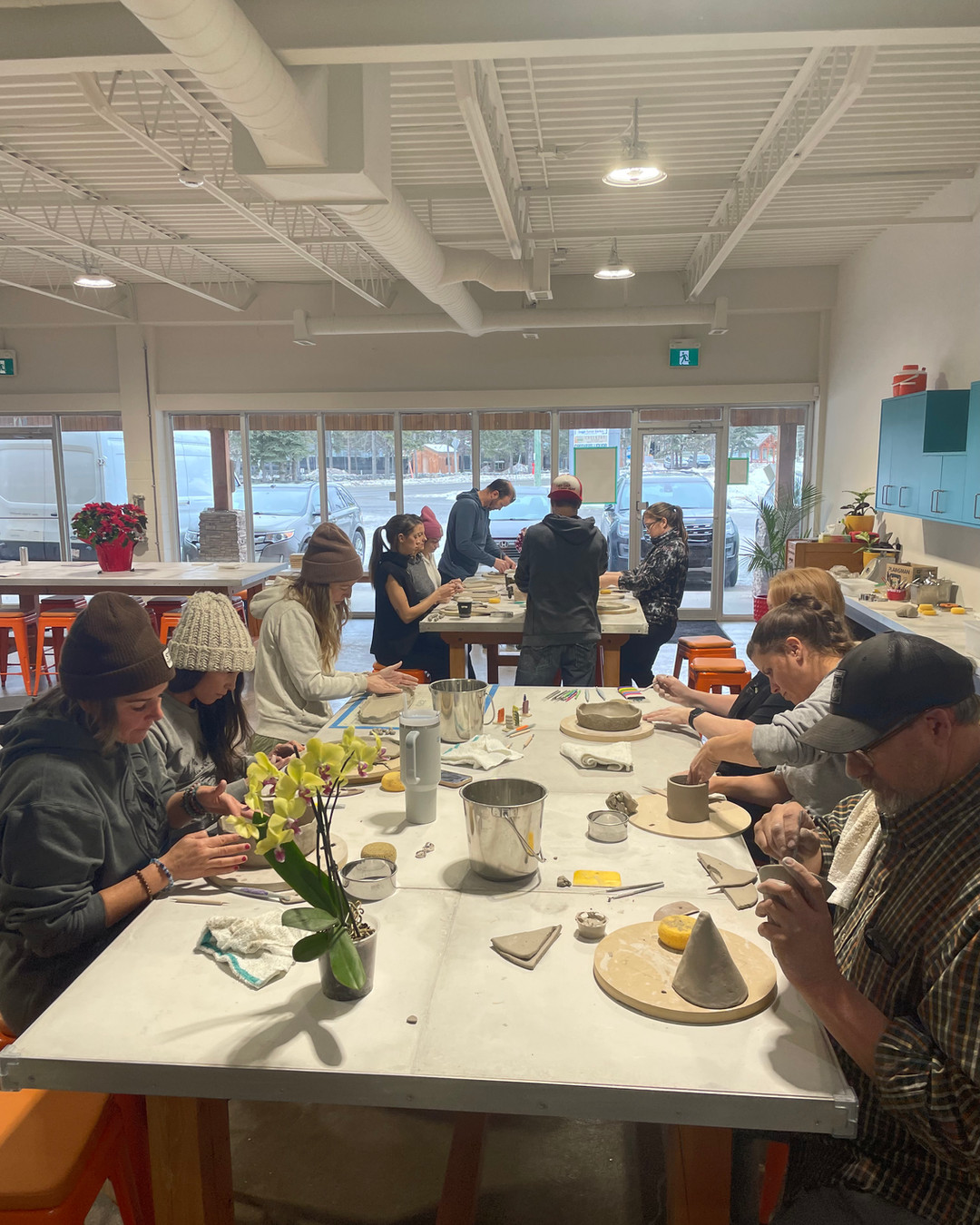 Special Boxing Day Handbuilding Pottery Class!
Are you ready to dive into the wonderful world of clay and transform some of those holiday feelings into a tangible masterpiece? Then join us for our exciting, one-time Boxing Day Handbuilding Pottery Class at Platypus Ceramics!
Here at Platypus Ceramics, we believe everyone has a creative spark waiting to be ignited. This special, hands-on holiday class is the perfect way to unwind after the Christmas rush. You'll discover the magic of transforming simple slabs, coils, and pinches of clay into your very own unique creation.
What will you create?
The possibilities are endless! Perhaps a stylish mug for your post-holiday tea, a beautiful platter for those lingering leftovers, or maybe a sculpture inspired by a favorite gift? It's entirely up to you! This is a fantastic chance to make a personalized, one-of-a-kind treasure.
Our expert instructors will be there every step of the way, providing guidance and encouragement as you explore the techniques of handbuilding. And once your creation is complete, you'll get to add a splash of personality with our vibrant selection of underglazes. We'll take care of the final touch by applying a shiny clear glaze, leaving you with a piece you'll treasure forever—the best kind of Boxing Day gift!
No experience? No problem!
This class is perfect for all levels and ages. Whether you're a seasoned artist or a complete beginner, we'll help you discover the joy of working with clay. (Children under 10 must be accompanied by an adult.)
So, skip the shopping crowds and come on down to Platypus Ceramics Studio this Boxing Day to let your imagination run wild! We can't wait to see what you create!